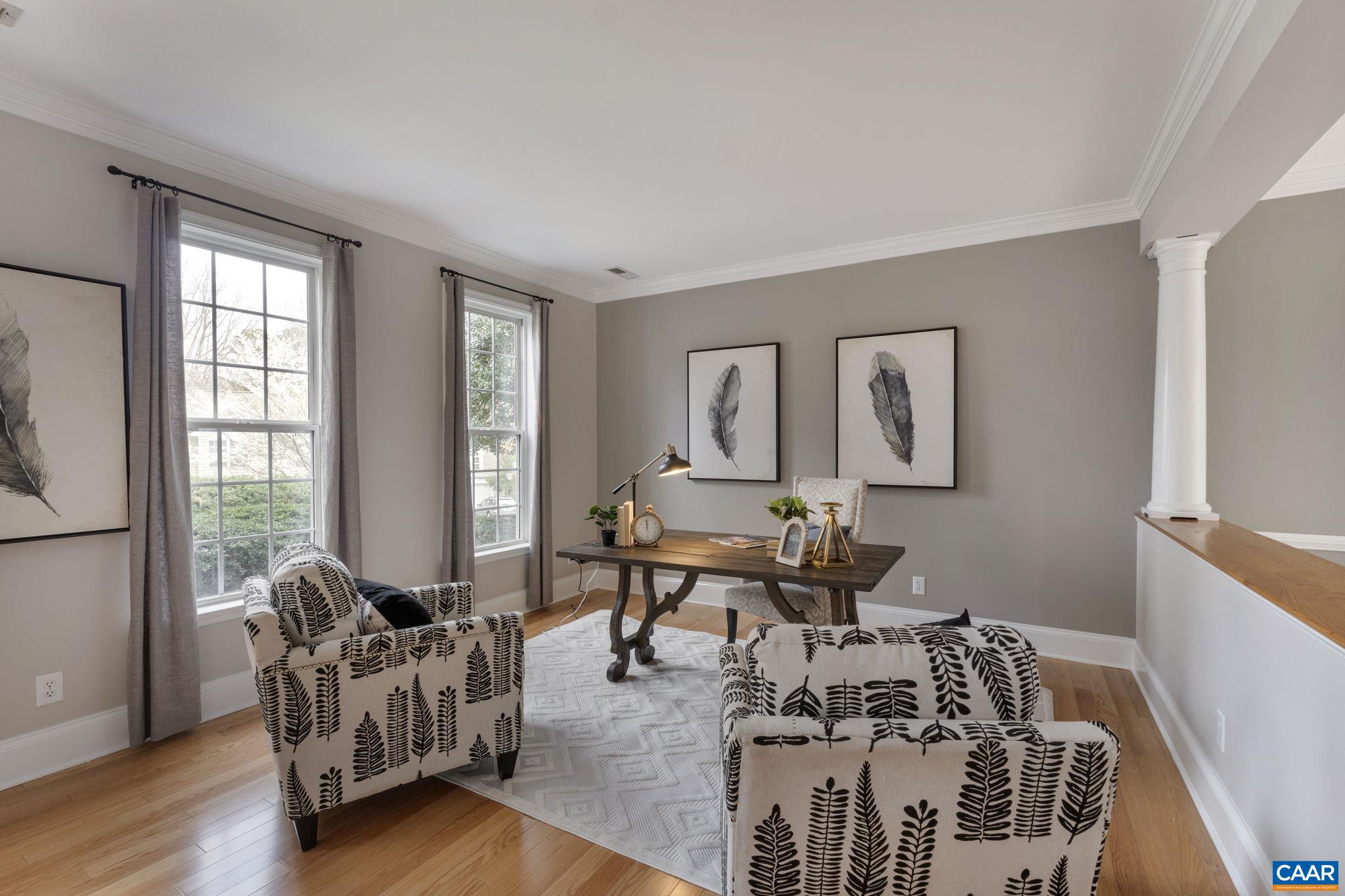 832 KING WILLIAM DR