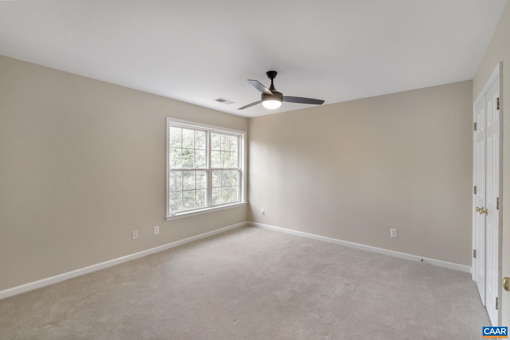 832 KING WILLIAM DR