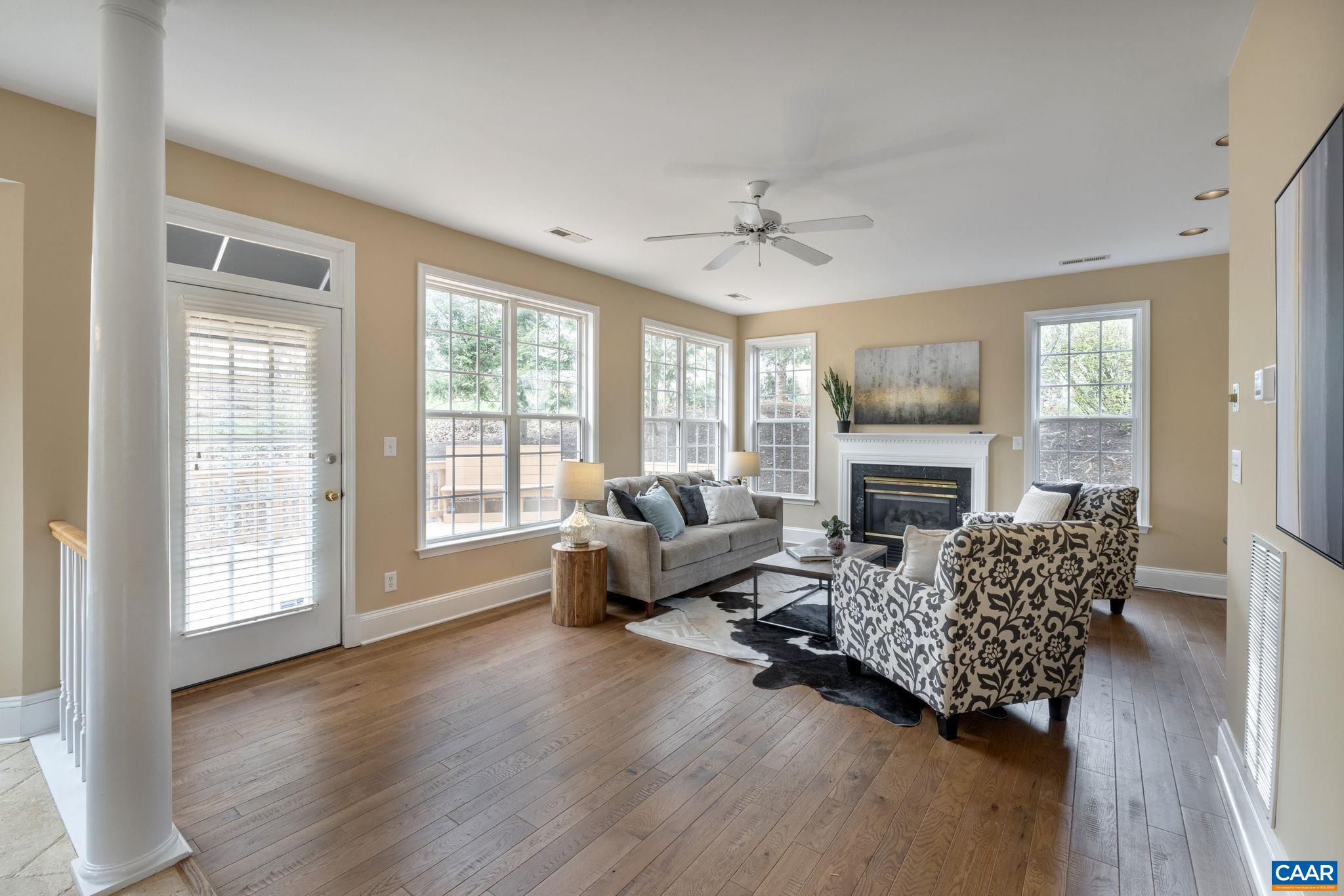 832 KING WILLIAM DR
