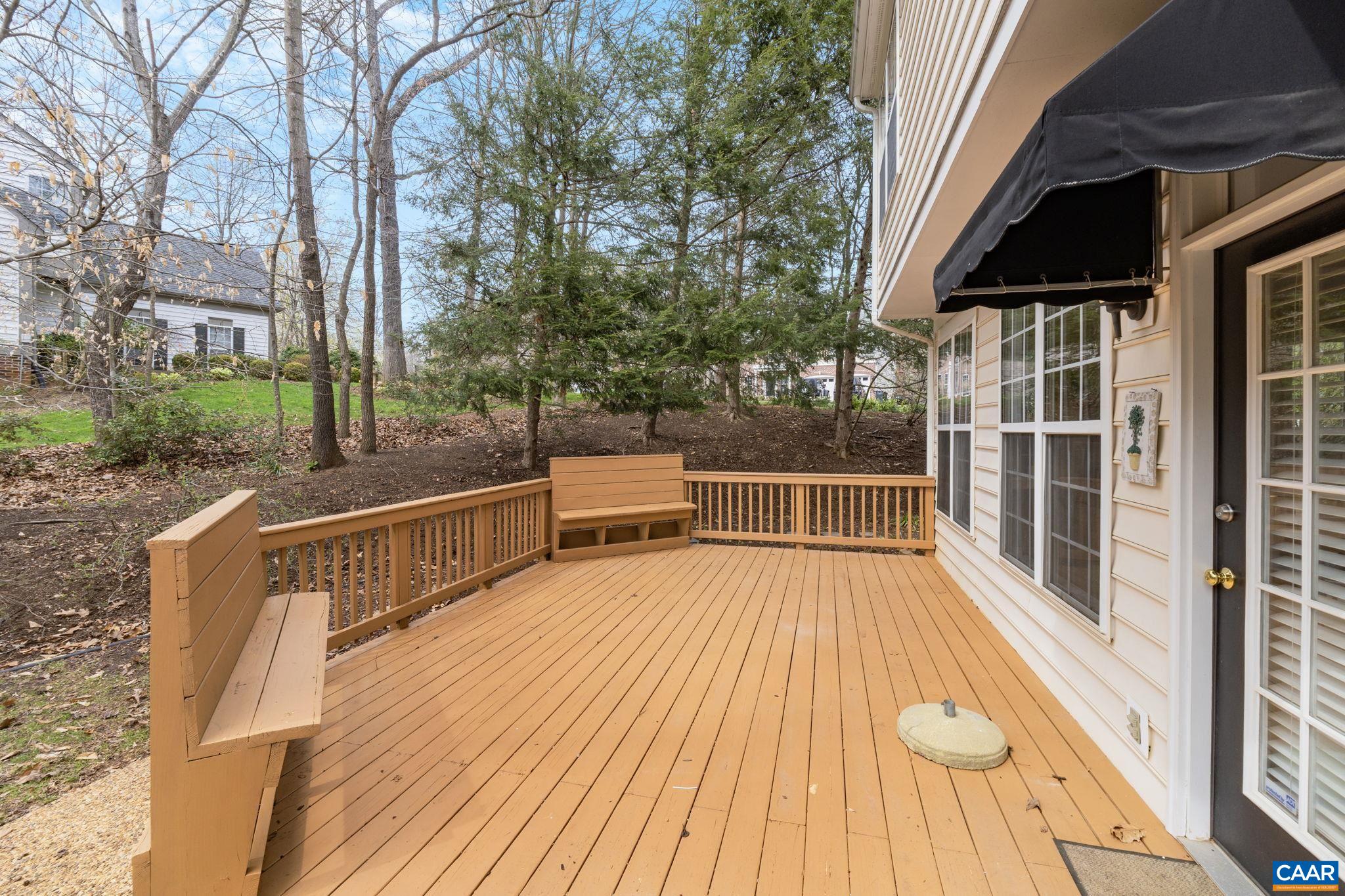 832 KING WILLIAM DR