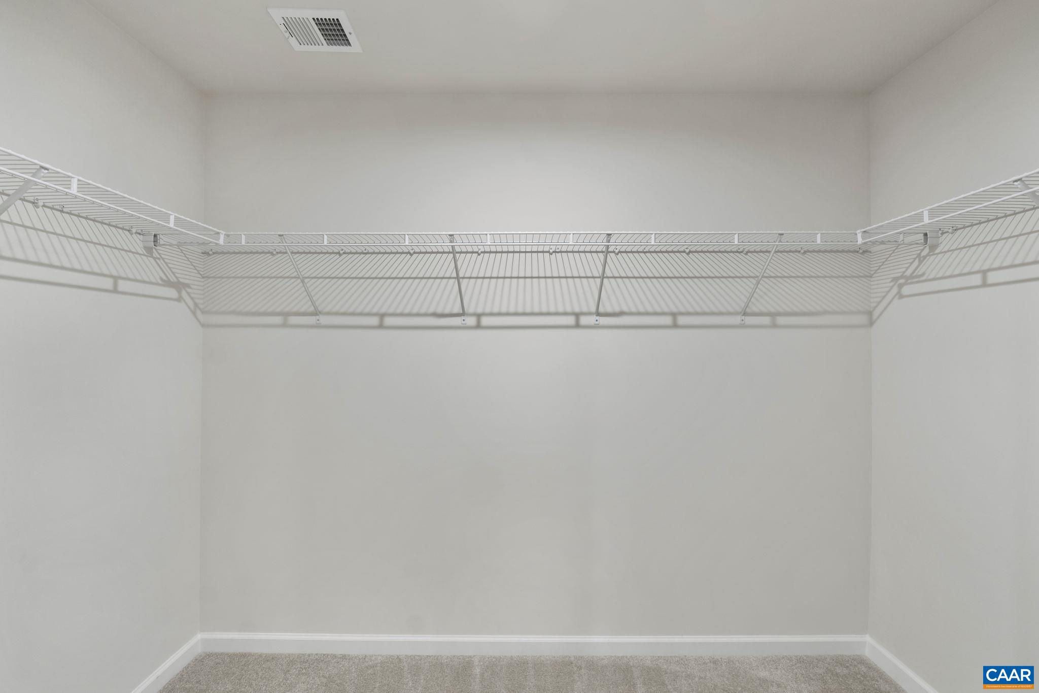 105 WHITE BIRCH RD