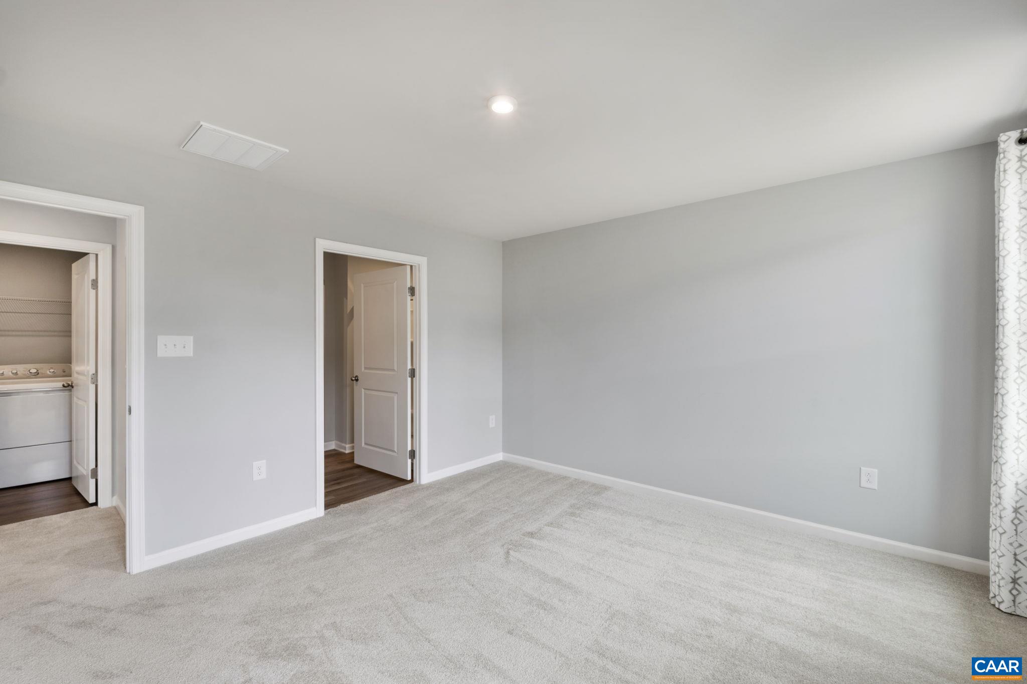 105 WHITE BIRCH RD