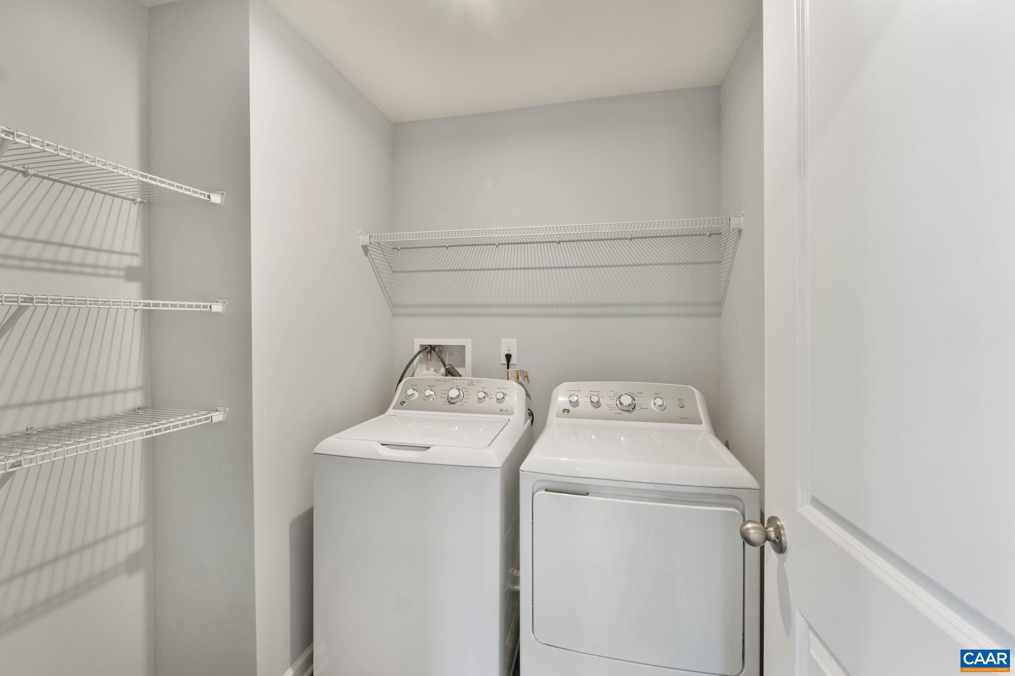 105 WHITE BIRCH RD
