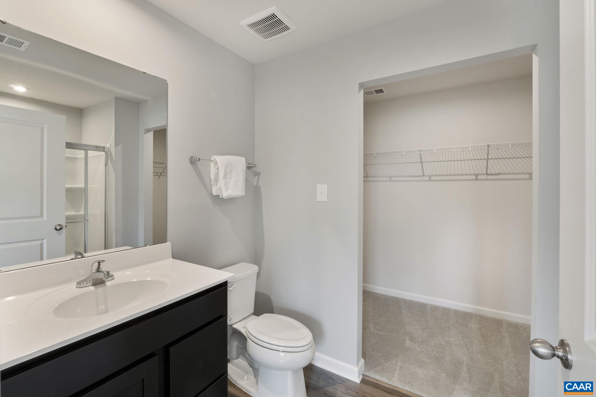 105 WHITE BIRCH RD
