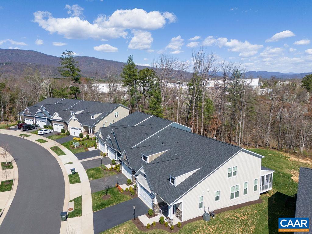 336 CLAIBOURNE RD