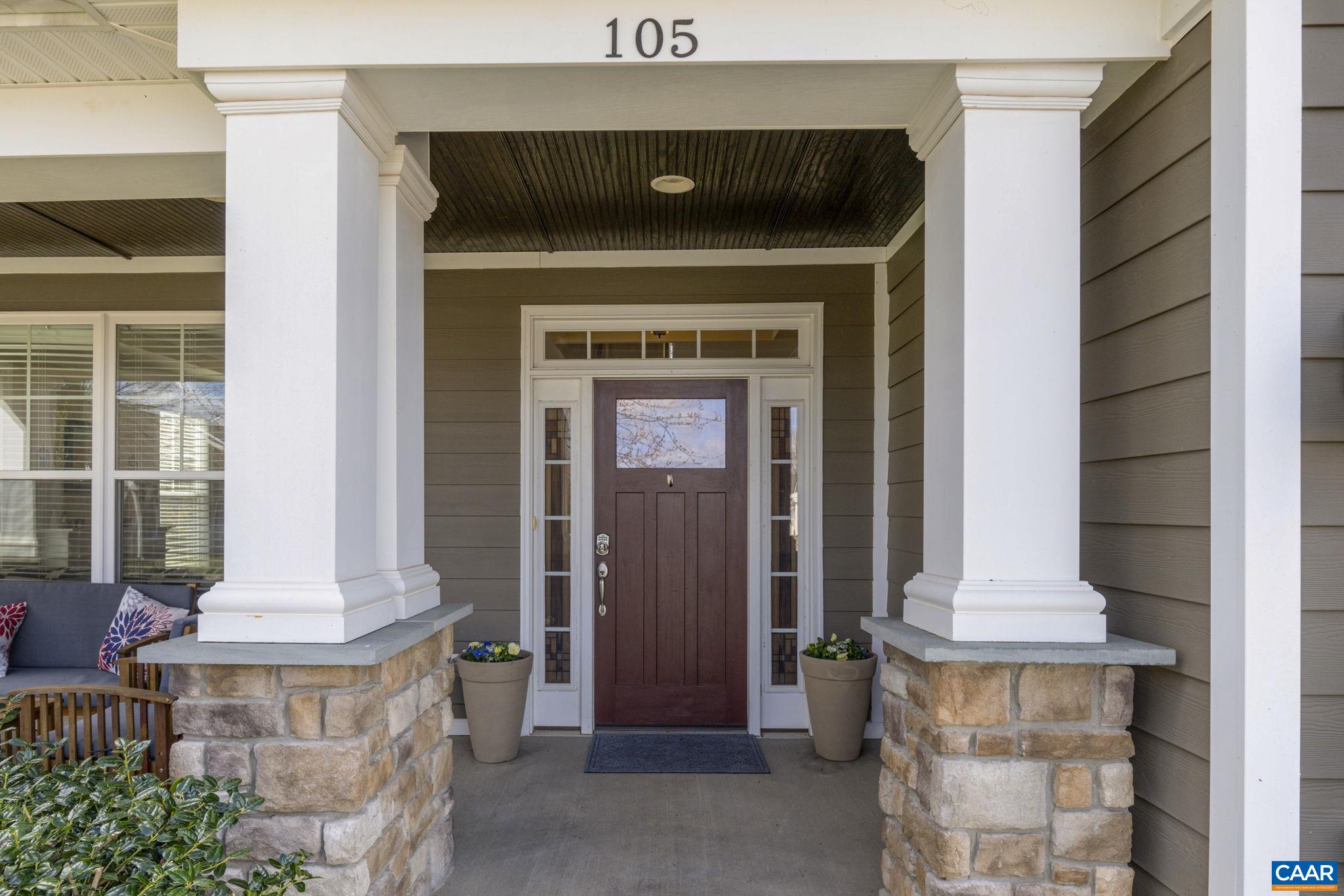 105 COTTAGE CT