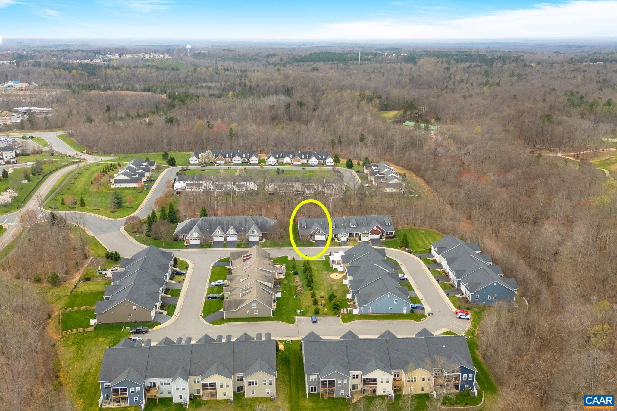 105 COTTAGE CT