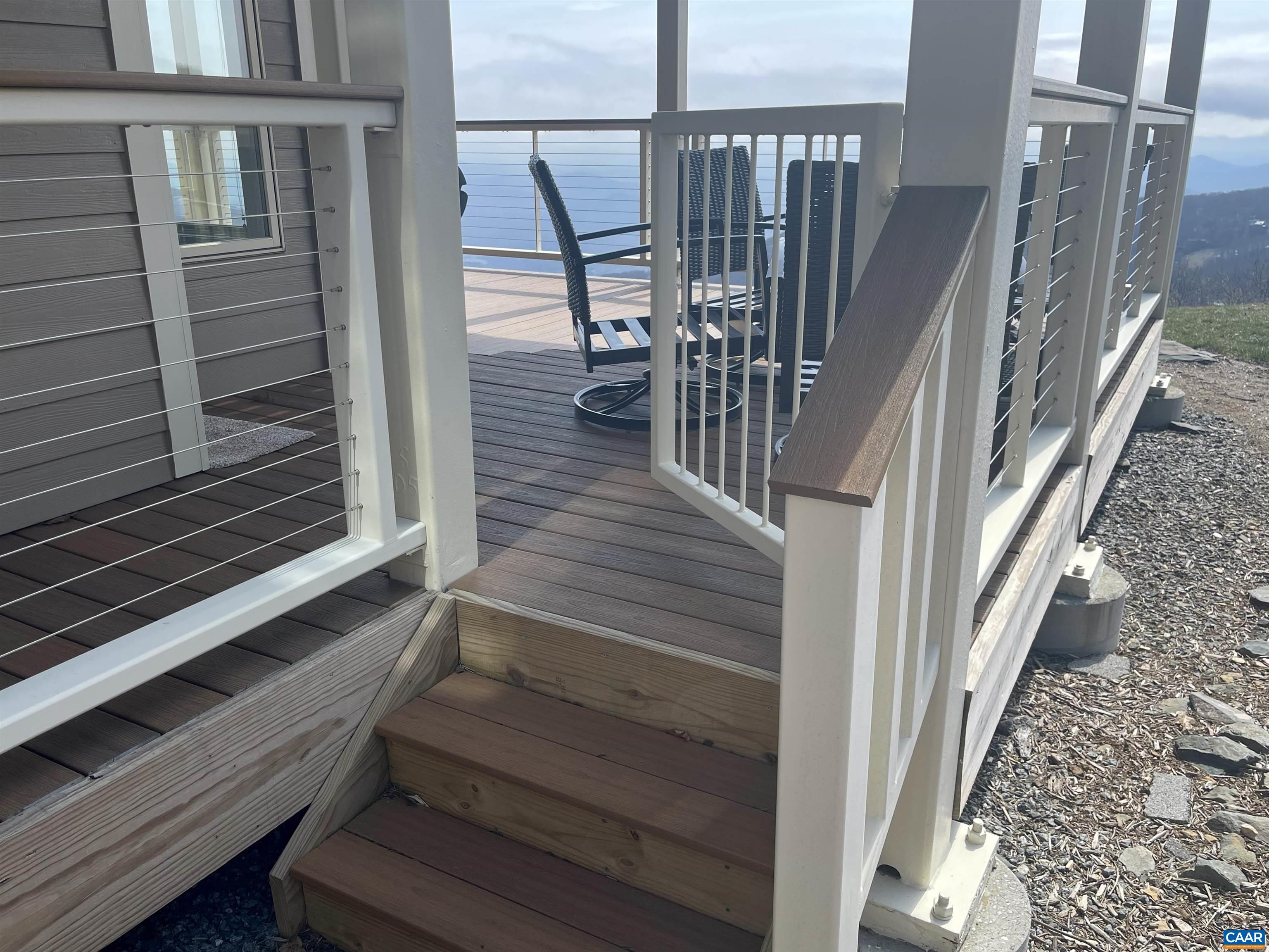 1613 OVERLOOK CONDOS