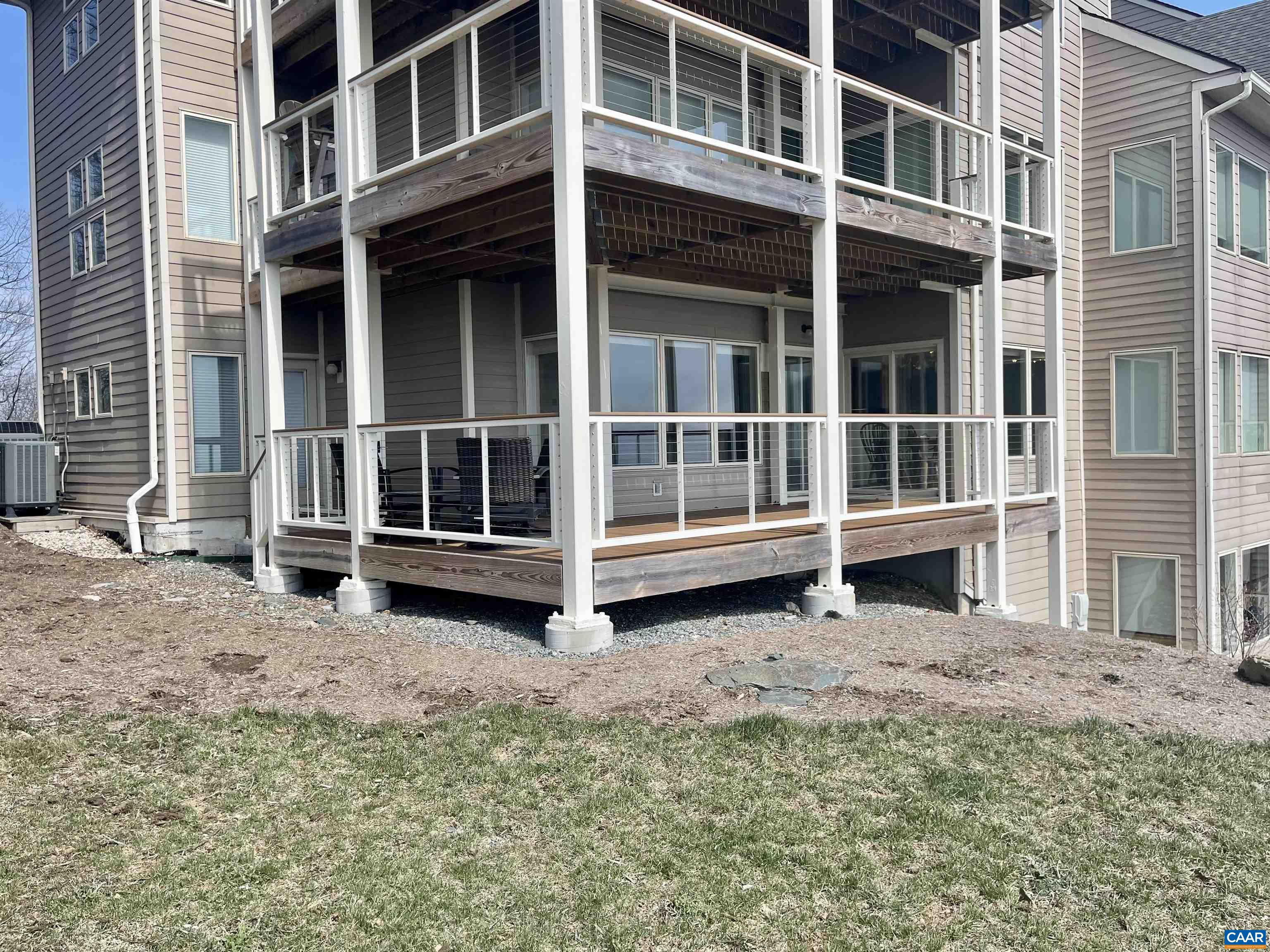 1613 OVERLOOK CONDOS