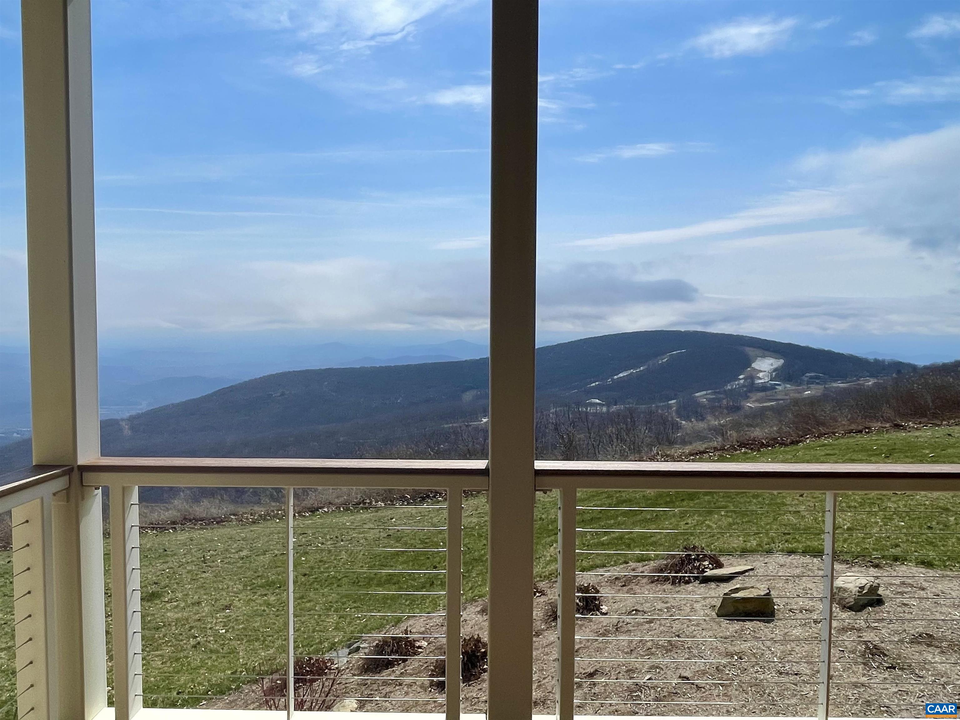 1613 OVERLOOK CONDOS