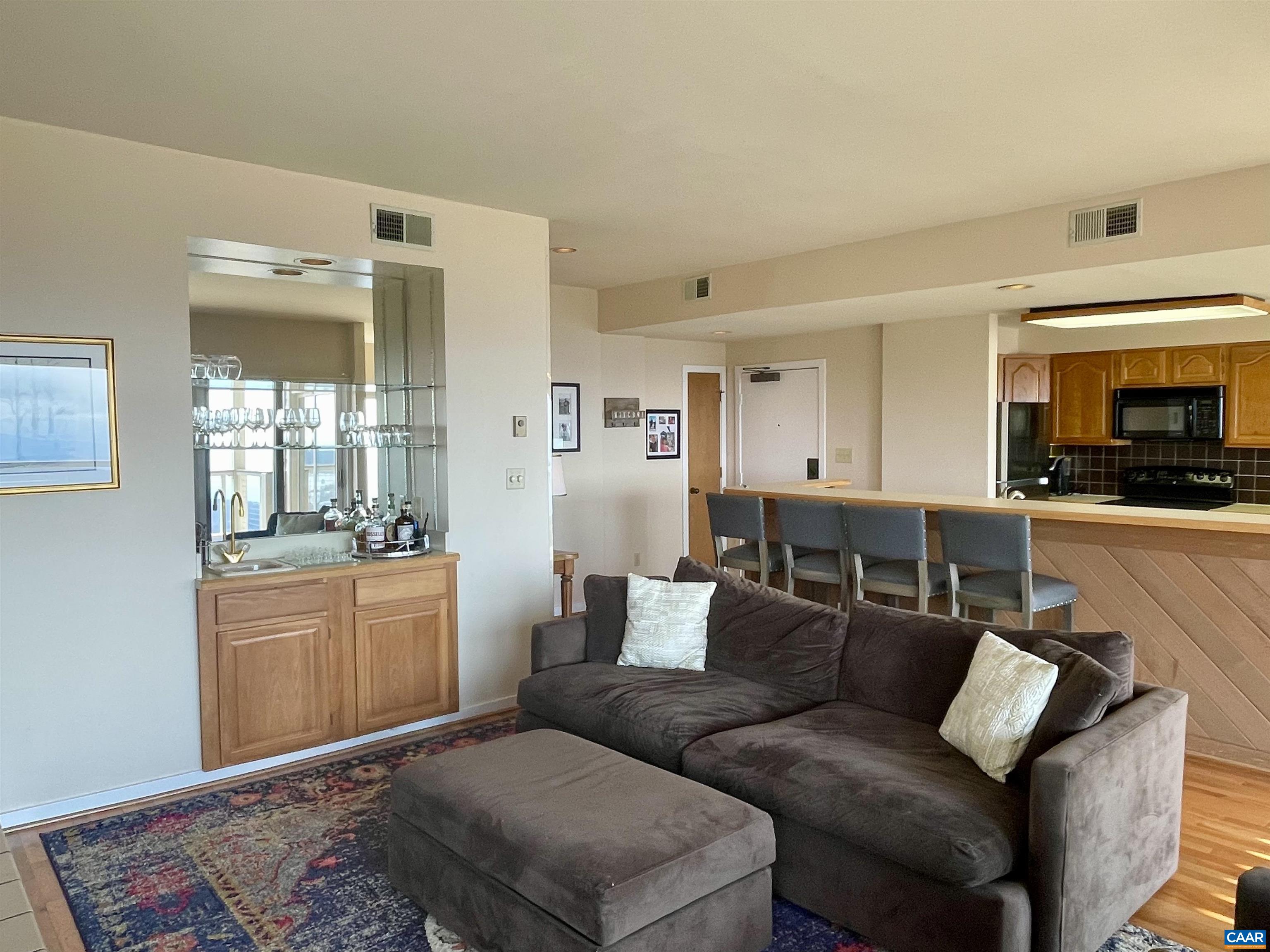 1613 OVERLOOK CONDOS