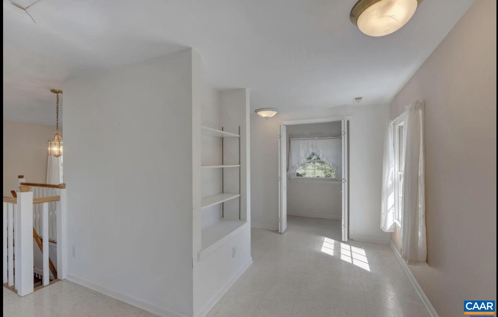 1088 KILLDEER LN