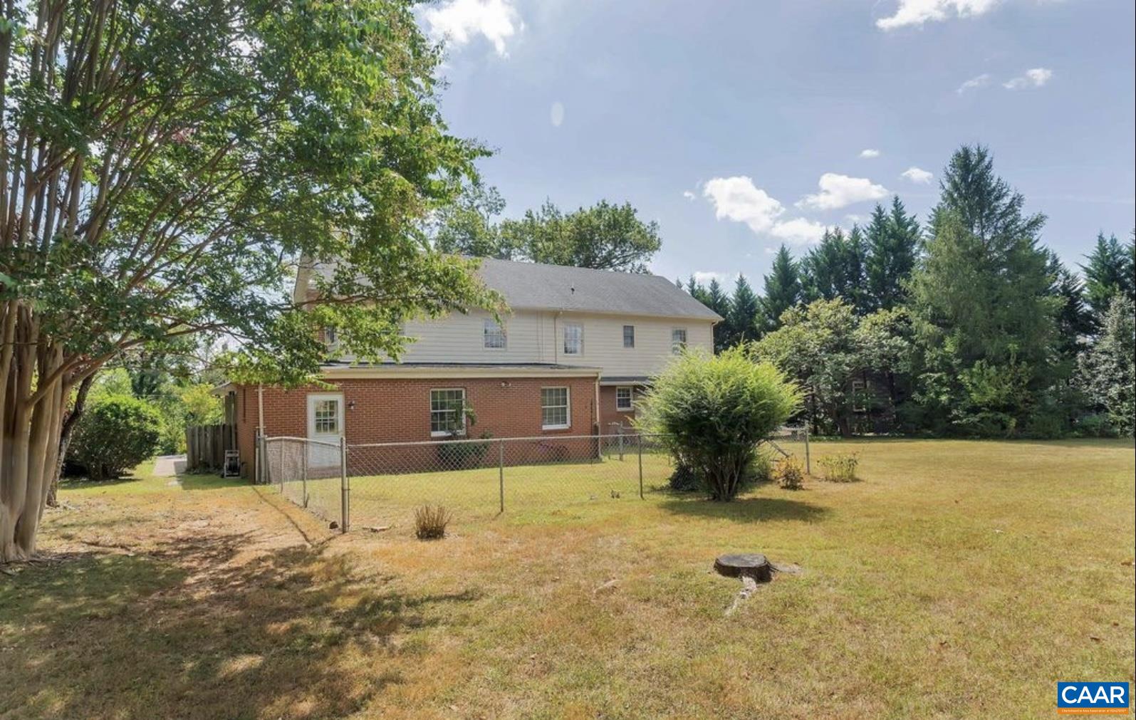1088 KILLDEER LN