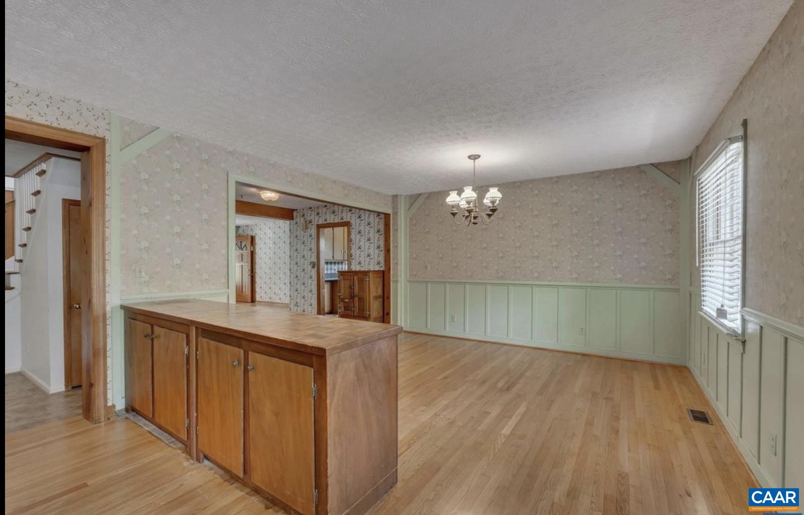 1088 KILLDEER LN