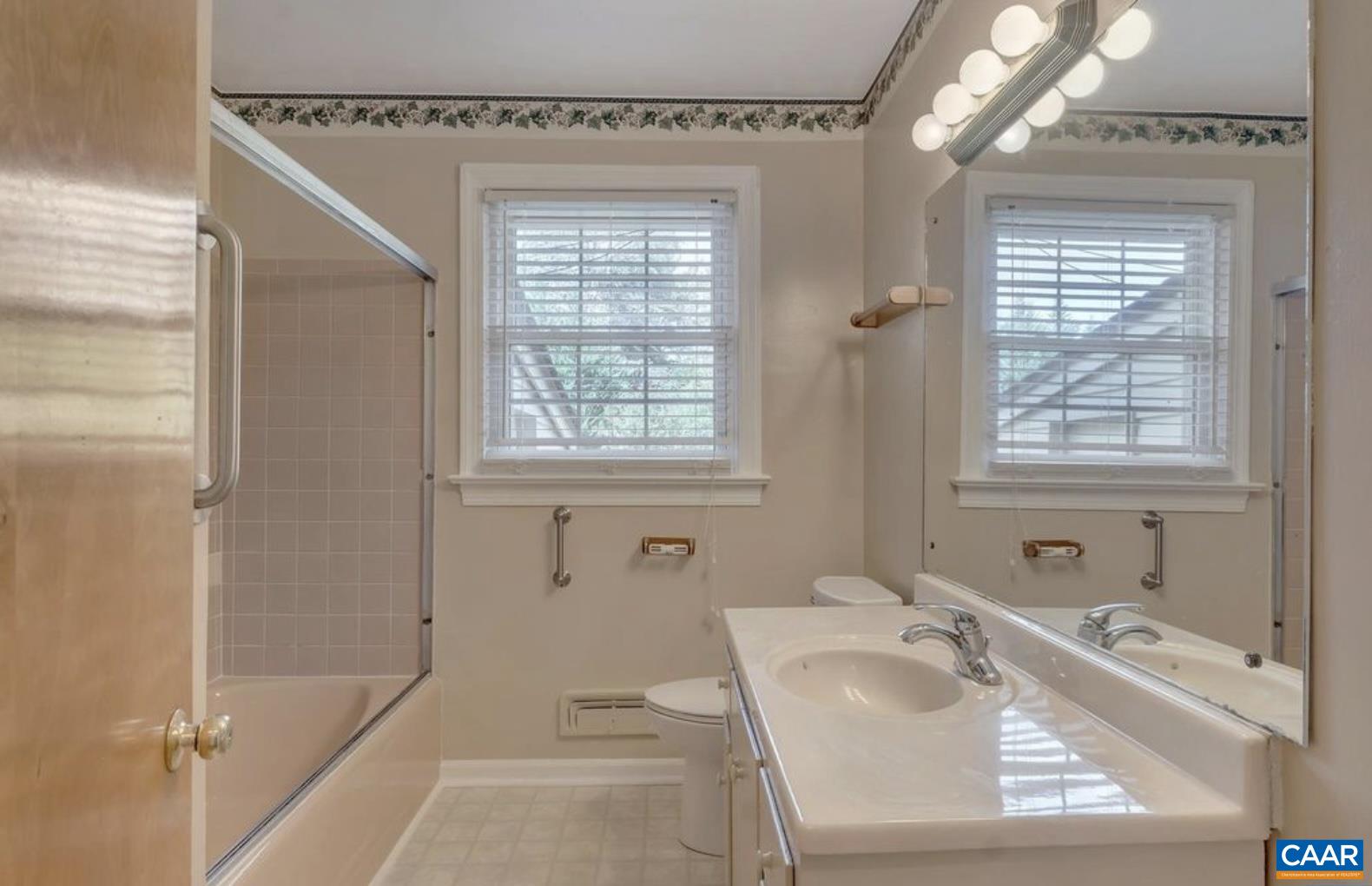 1088 KILLDEER LN