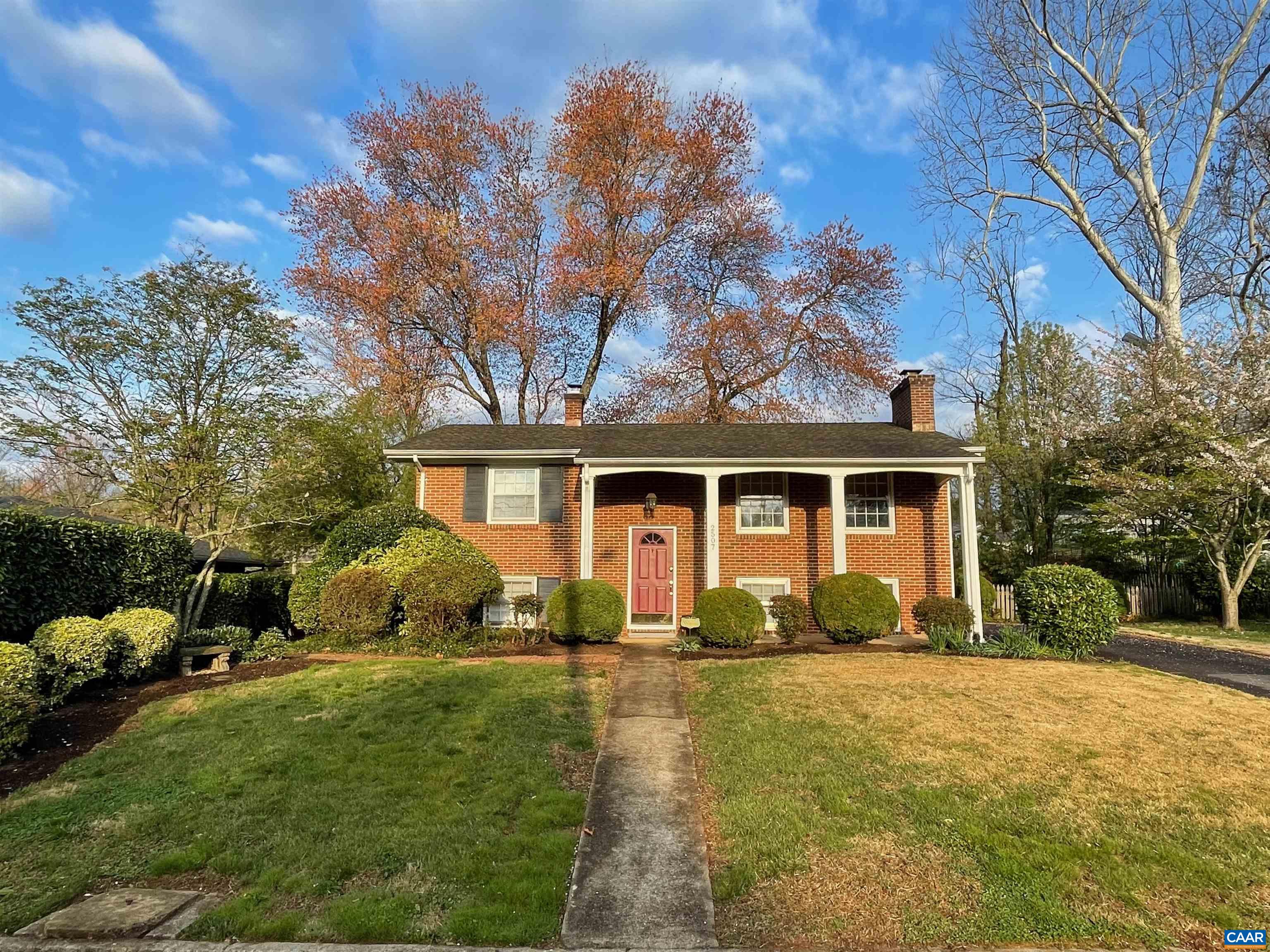 2507 COMMONWEALTH DR