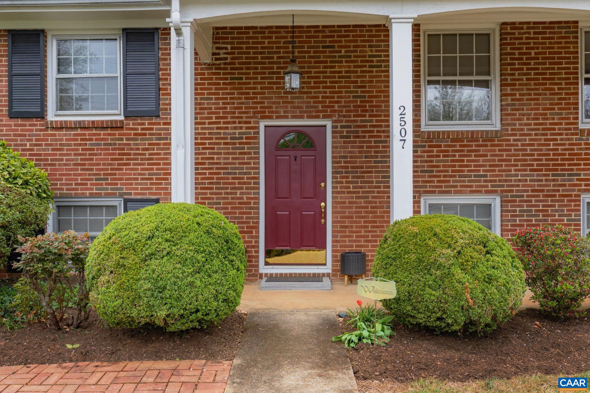 2507 COMMONWEALTH DR