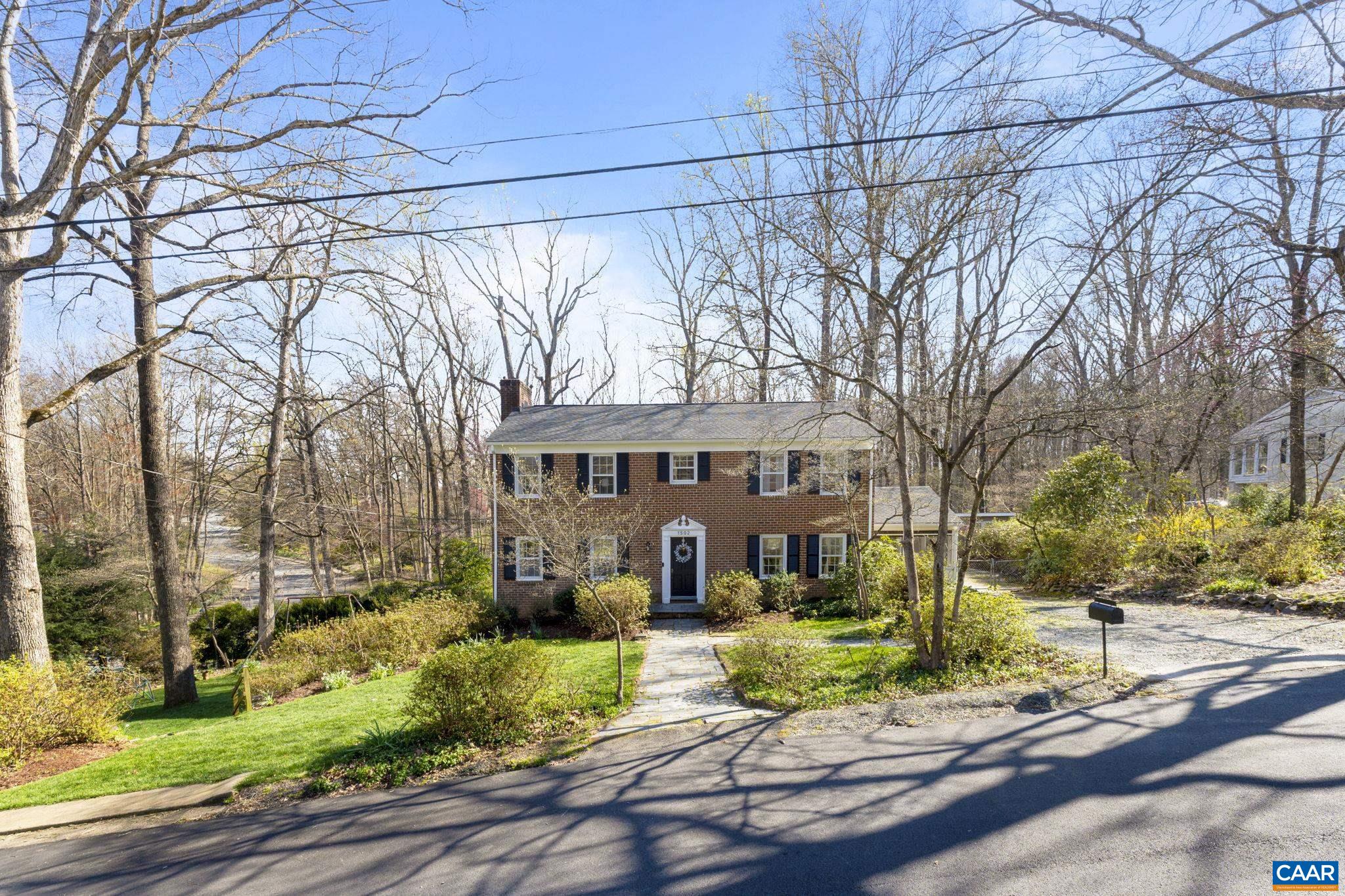 1502 BUNKER HILL DR