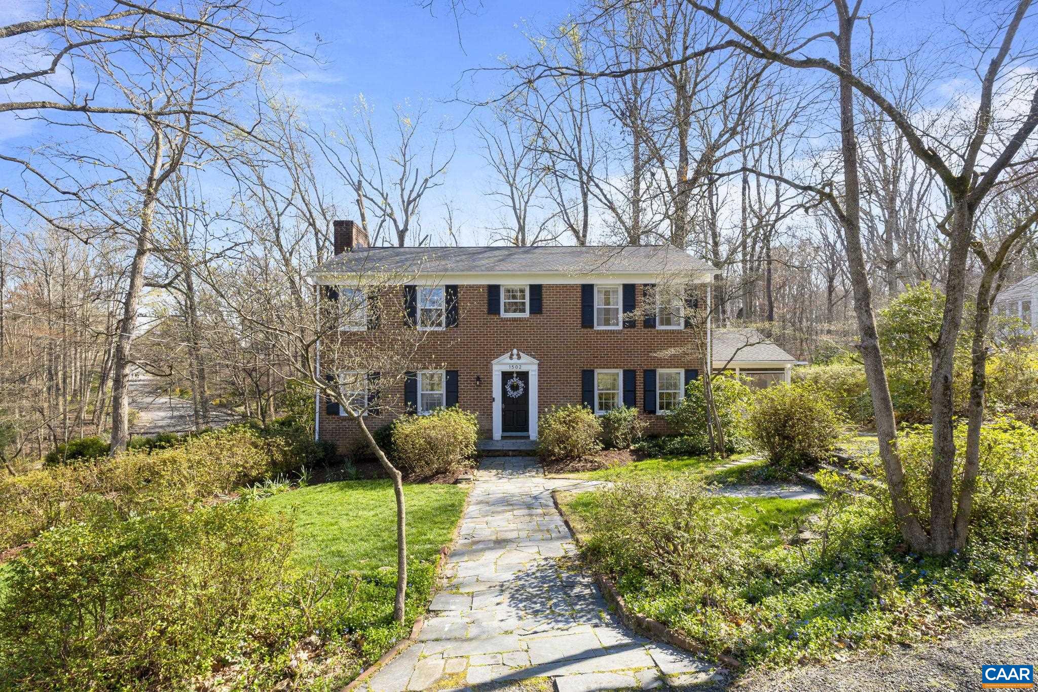 1502 BUNKER HILL DR