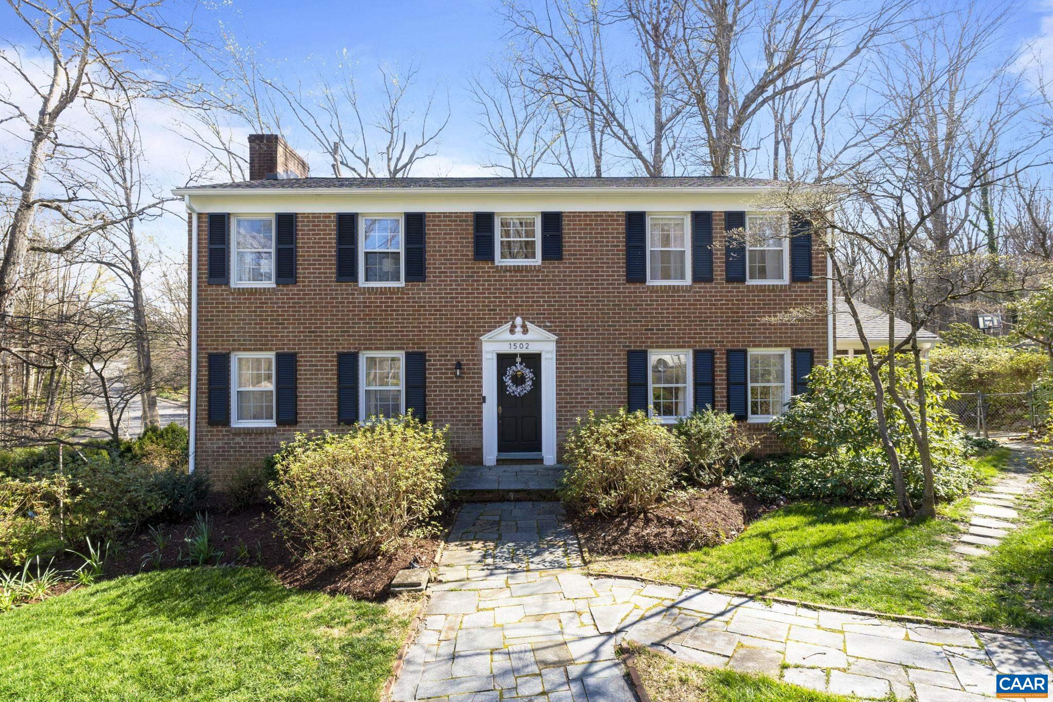 1502 BUNKER HILL DR