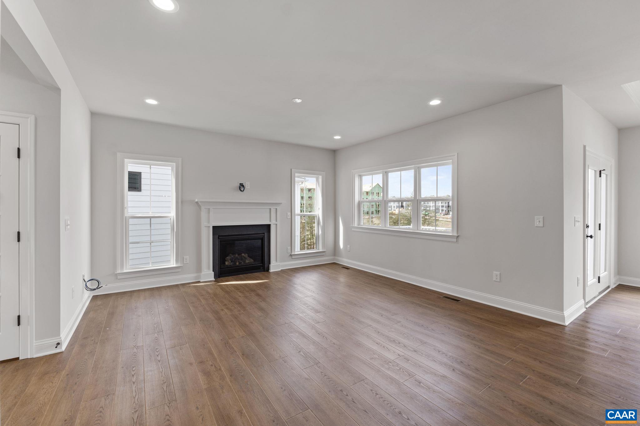 3259 THICKET RUN DR