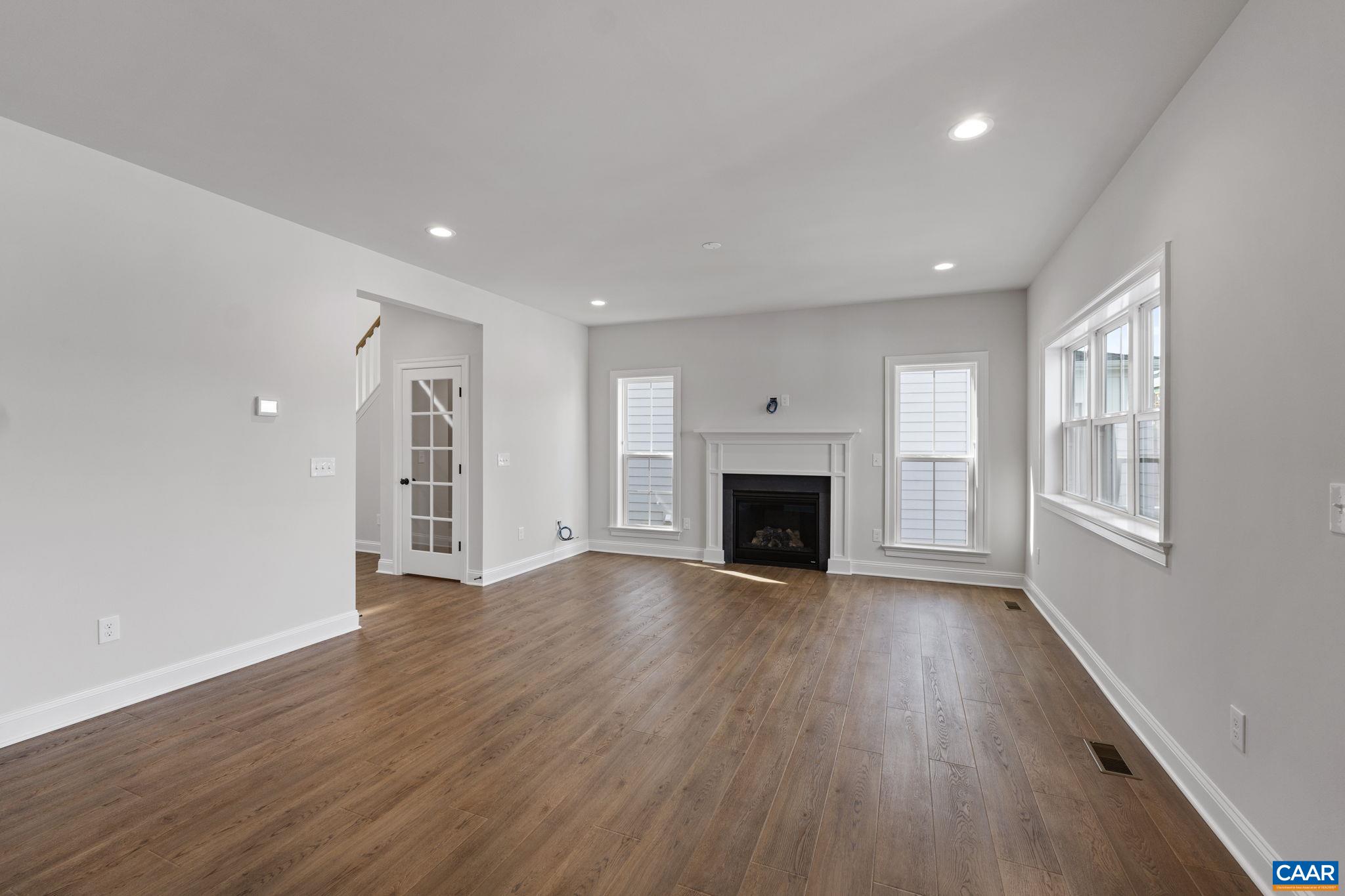 3259 THICKET RUN DR