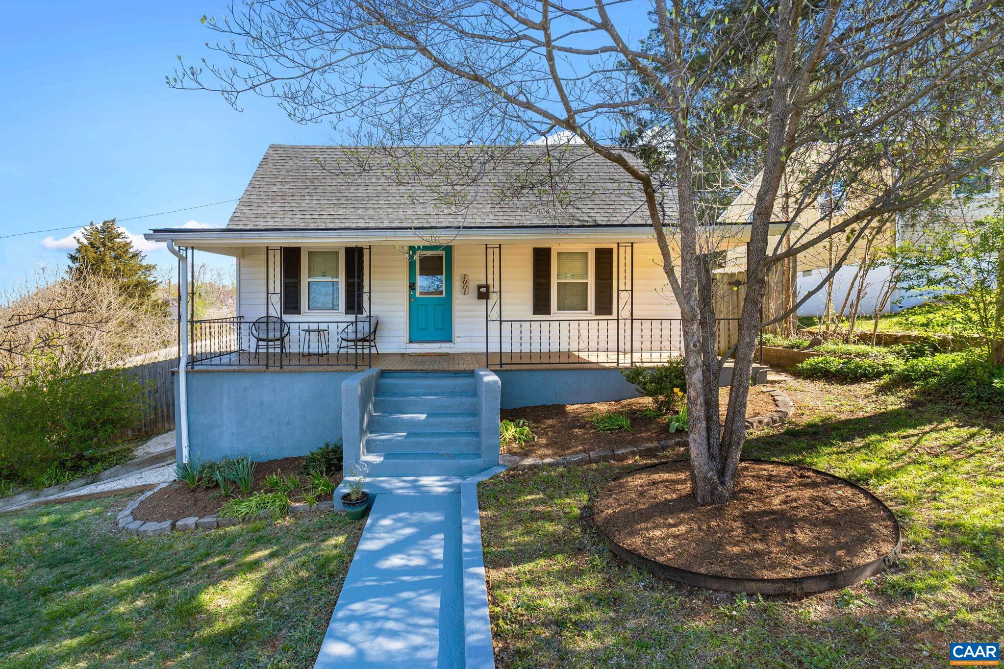 1001 DRUID AVE
