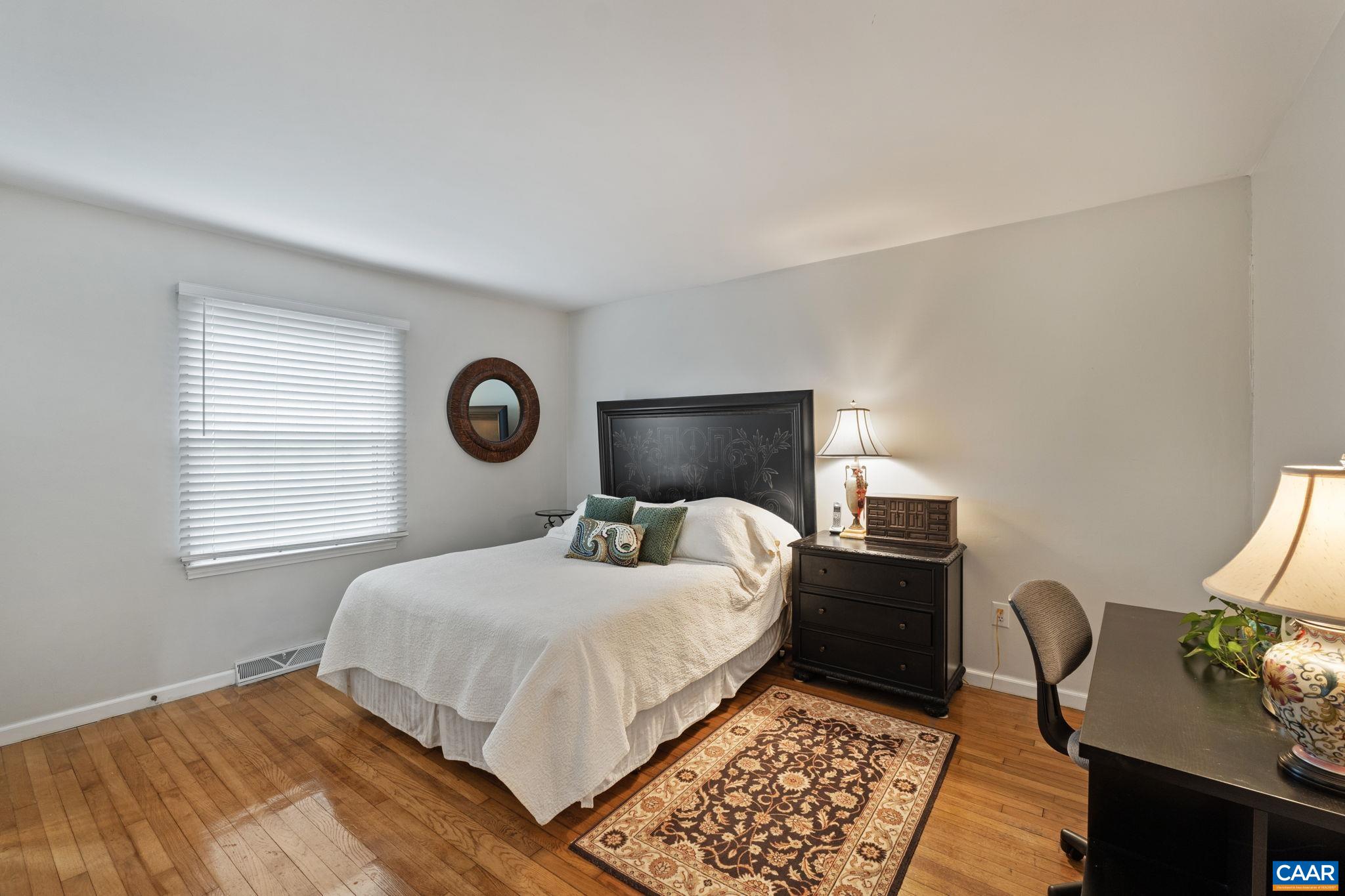 114 HESSIAN HILLS RDG Unit: 1