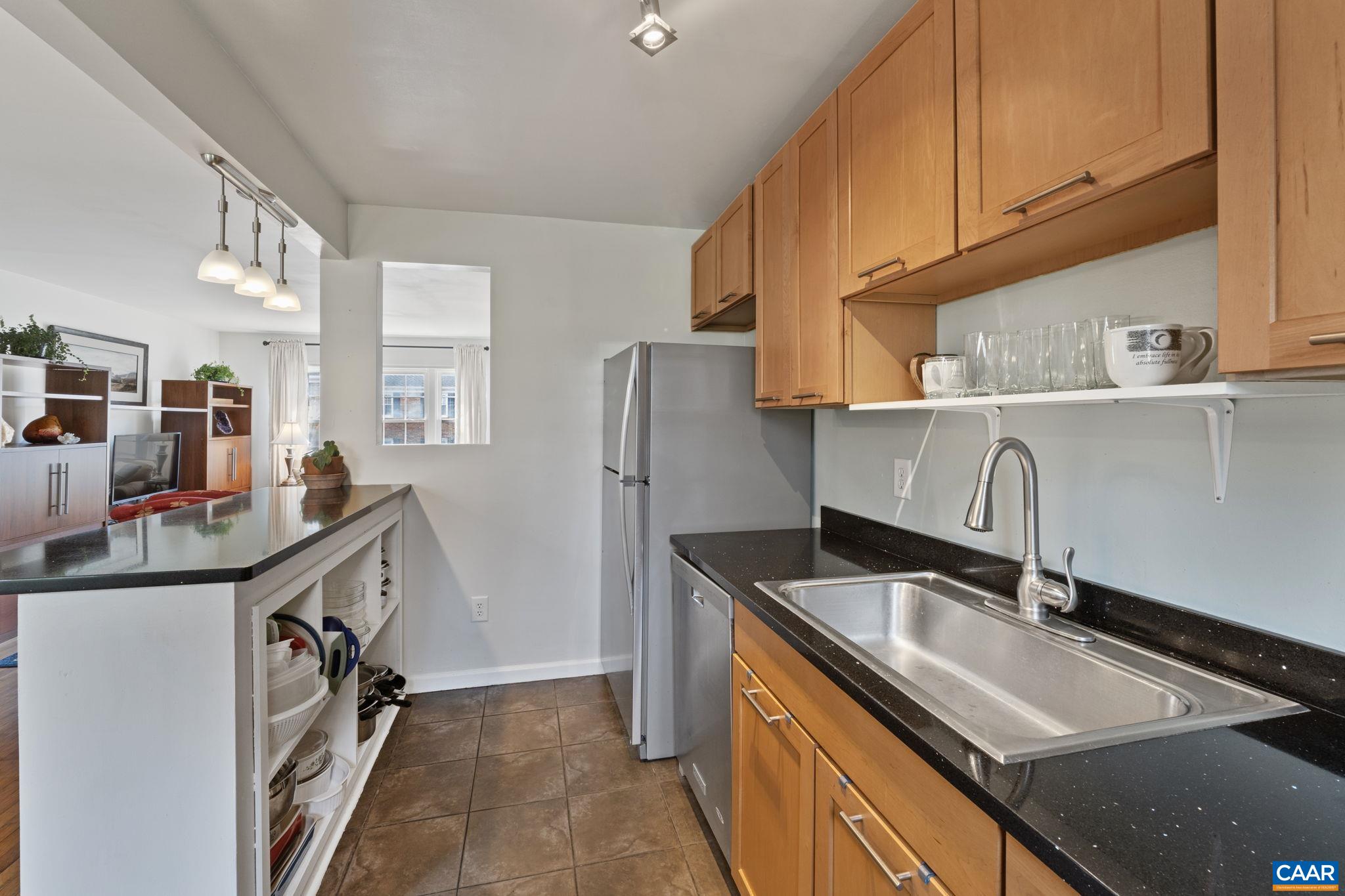 114 HESSIAN HILLS RDG Unit: 1