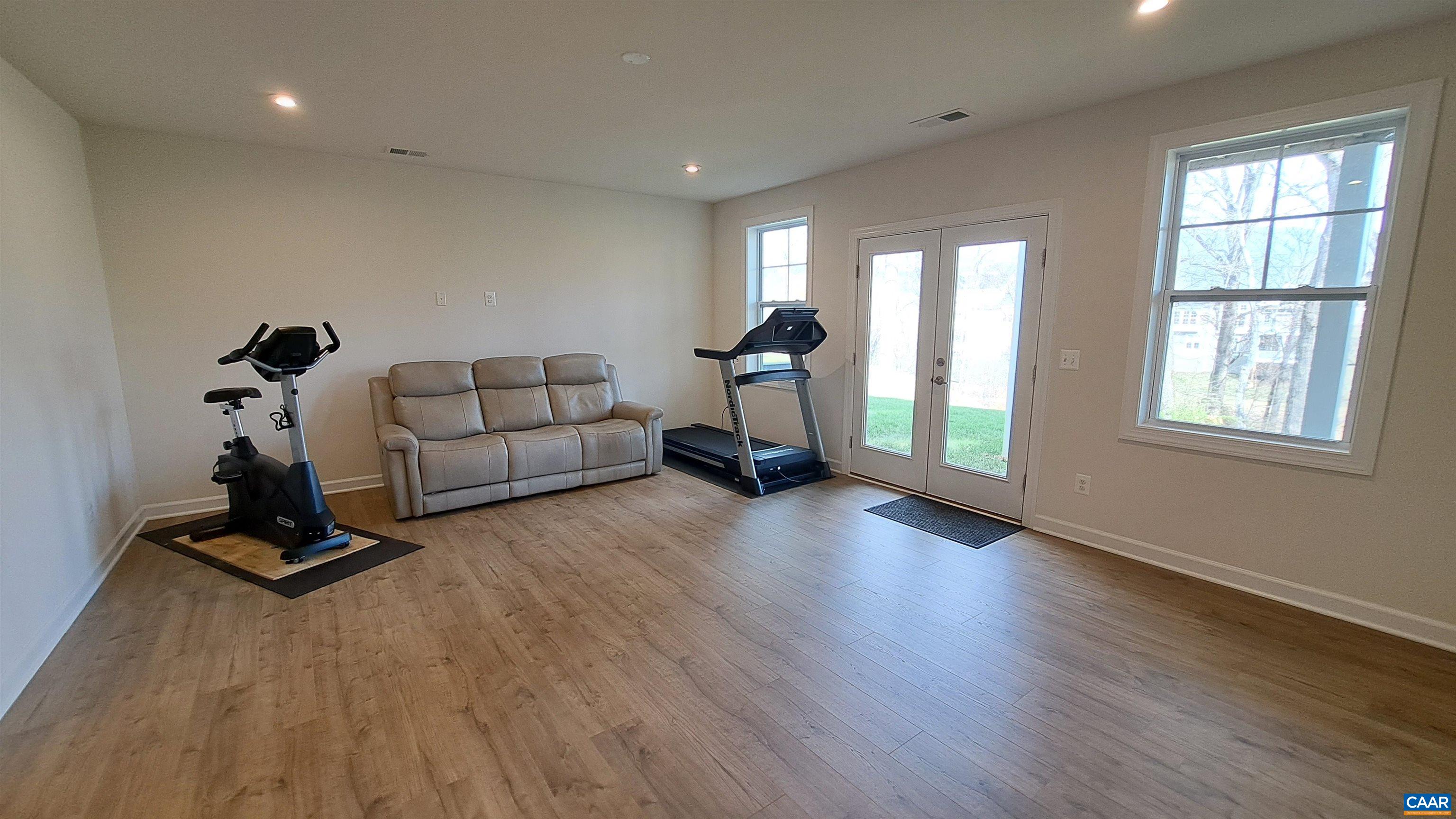 234 BISHOPGATE LN