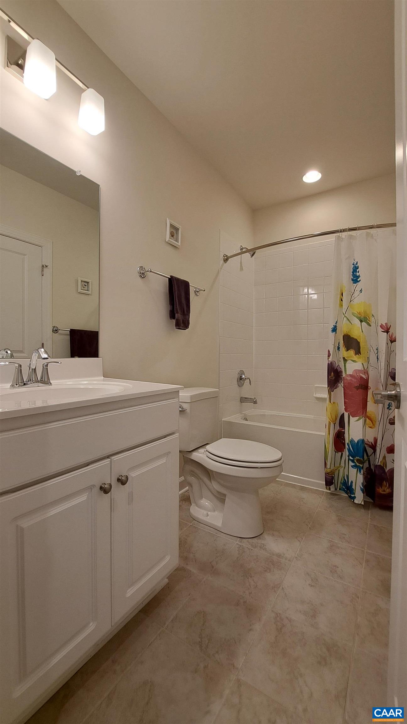 234 BISHOPGATE LN