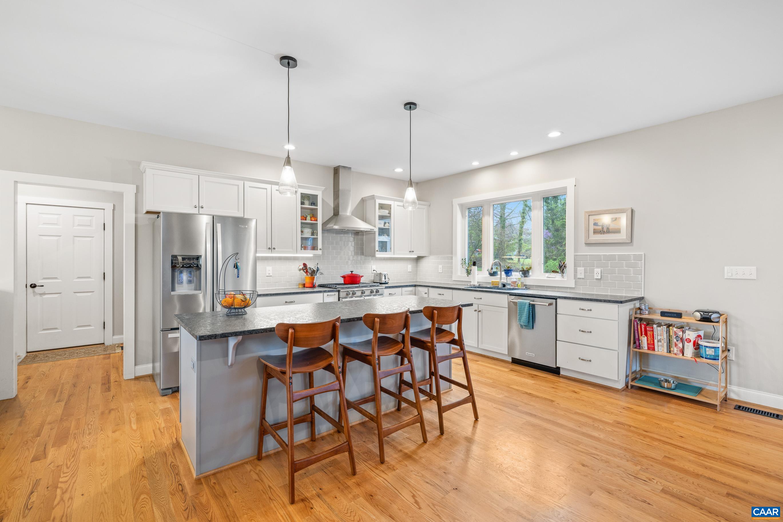 1356 CROZET Ave