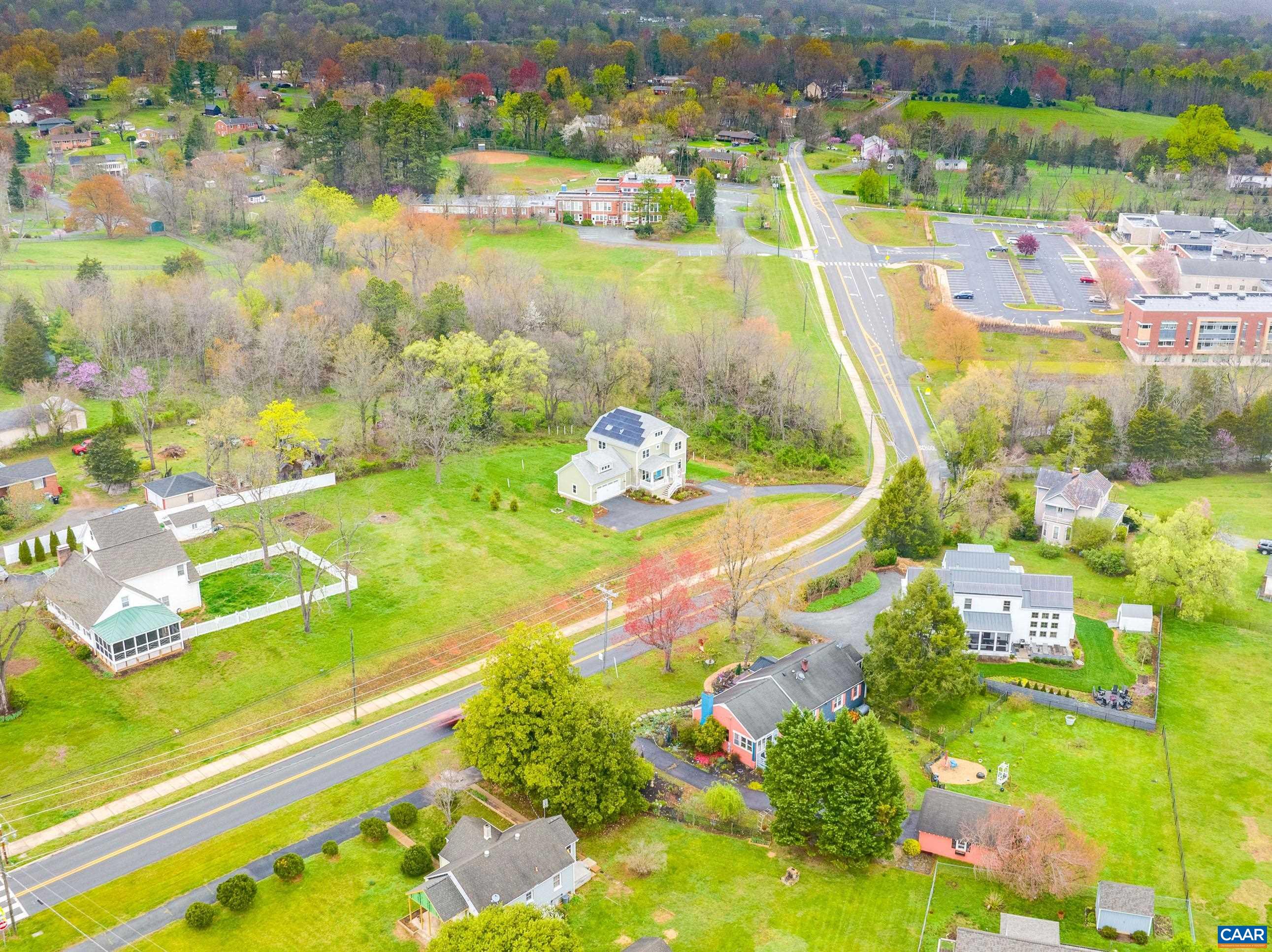 1356 CROZET Ave