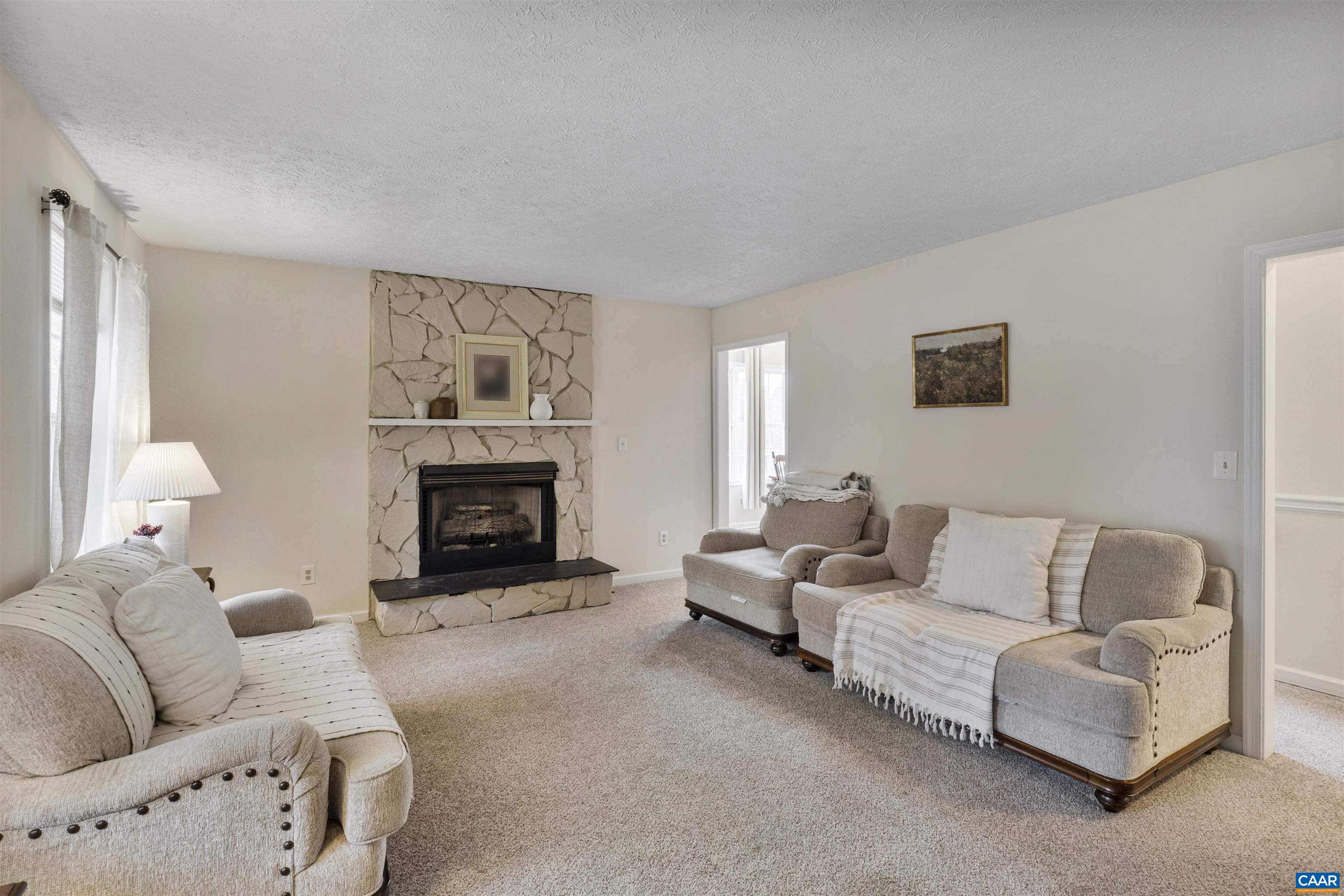 774 JEFFERSON DR