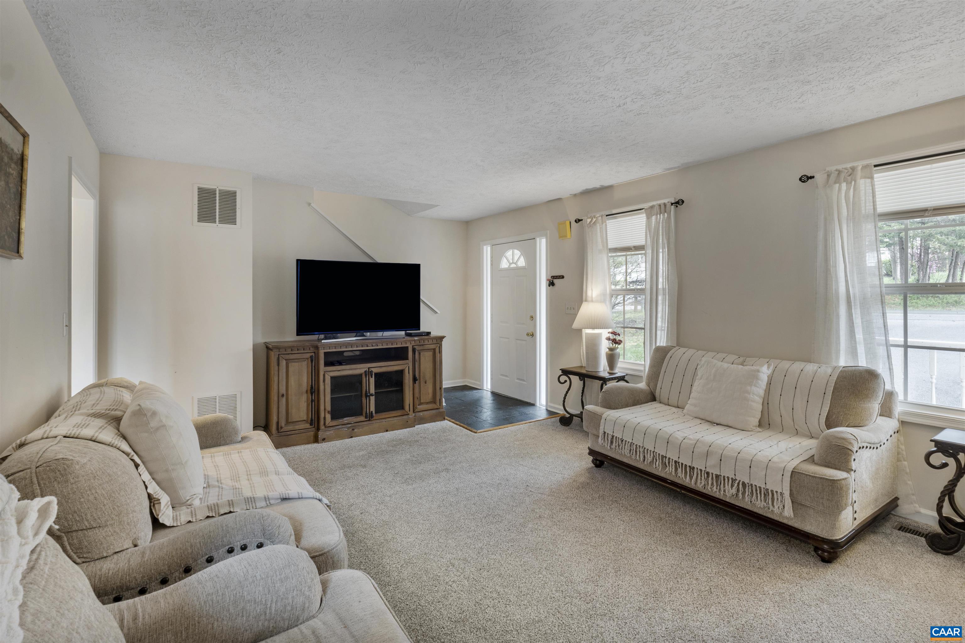 774 JEFFERSON DR