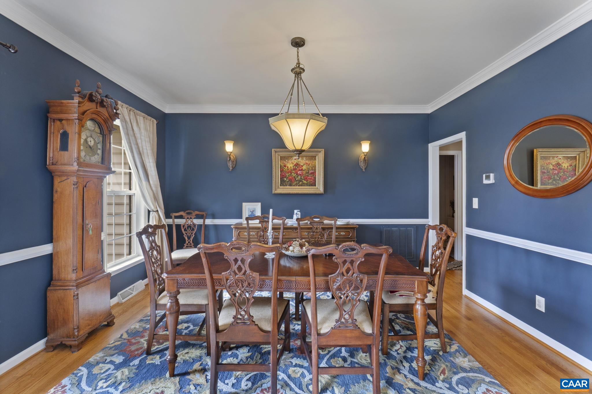 418 GRAYROCK DR