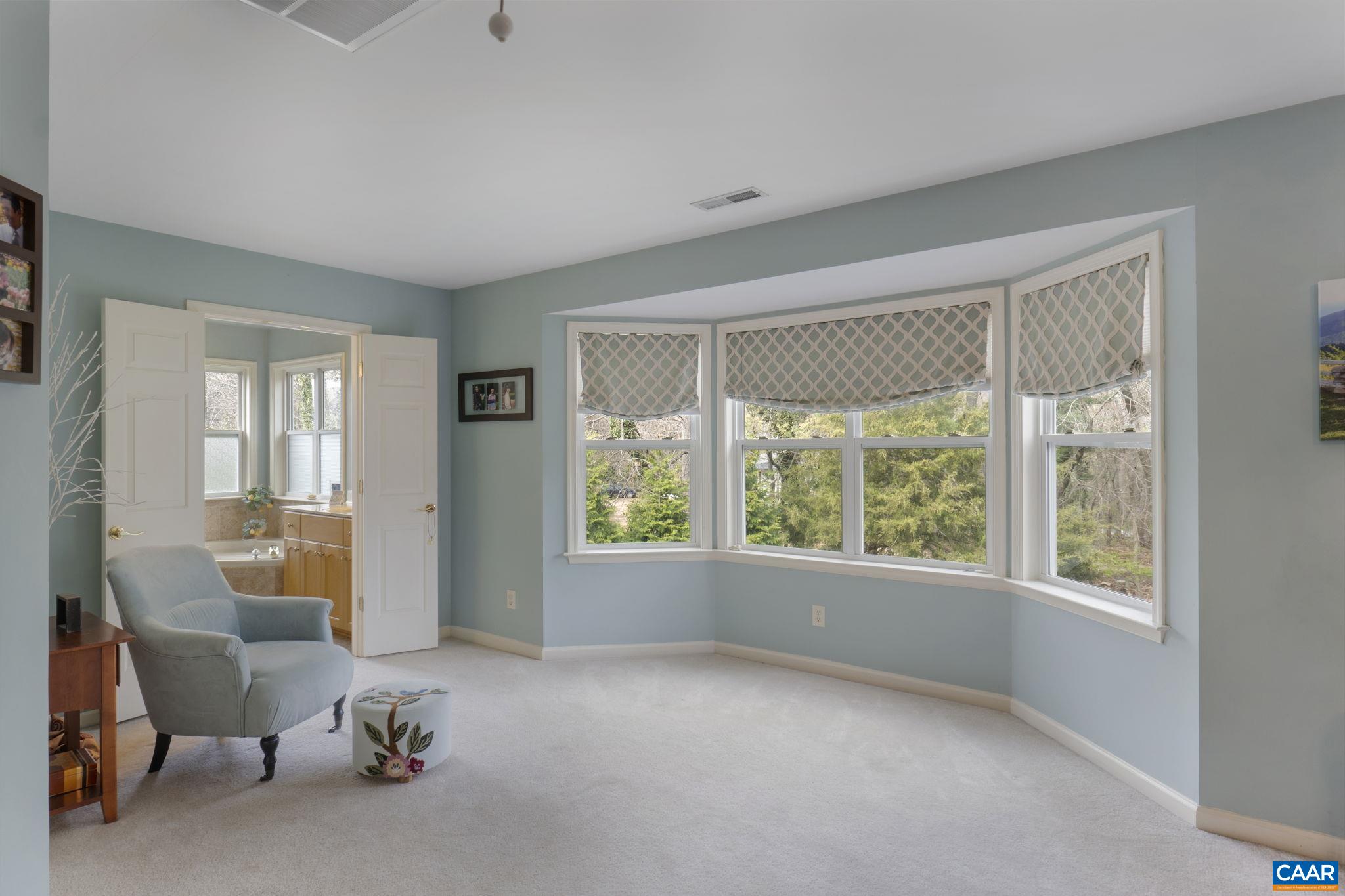 418 GRAYROCK DR
