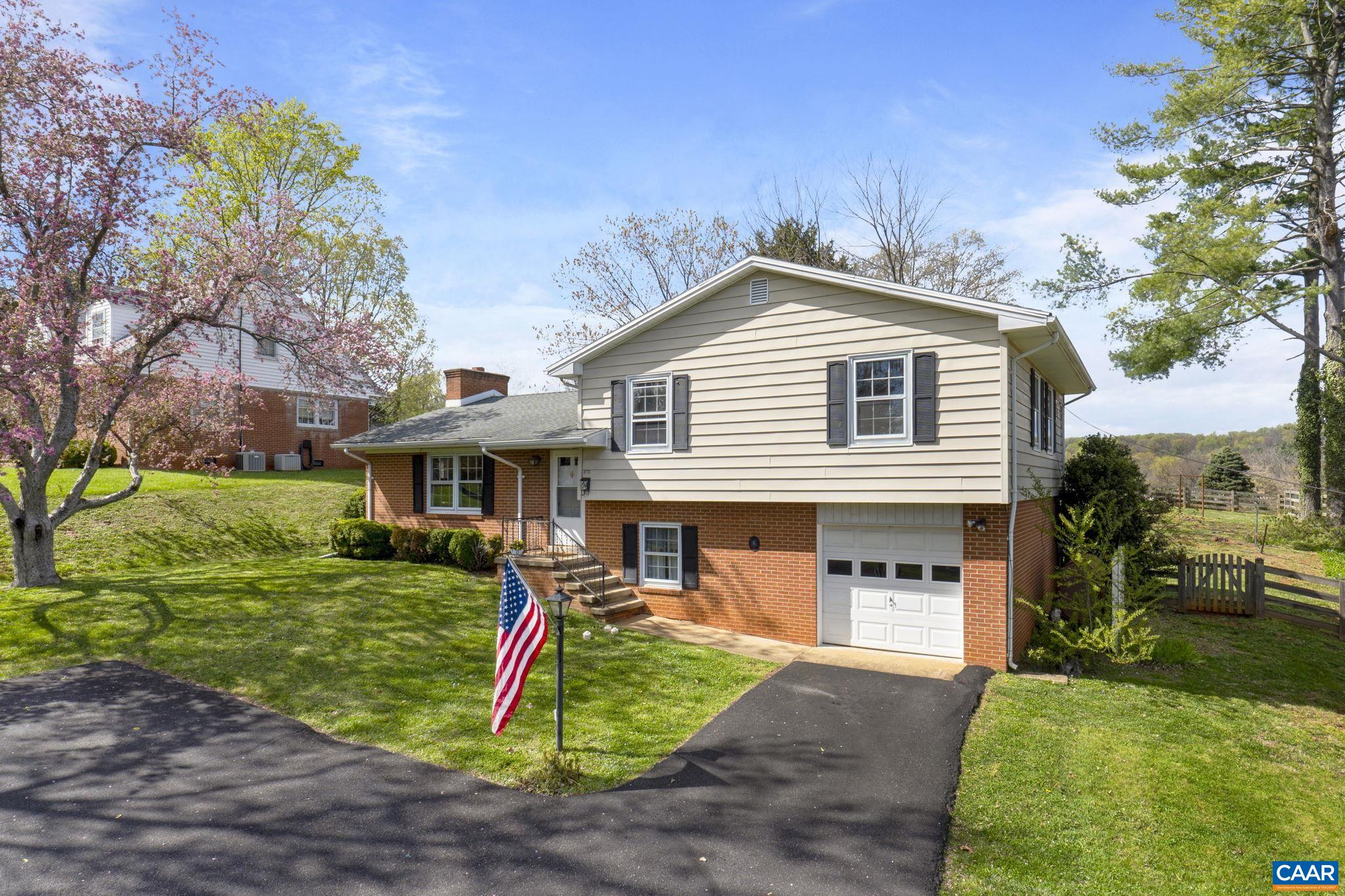 375 E MAIN ST