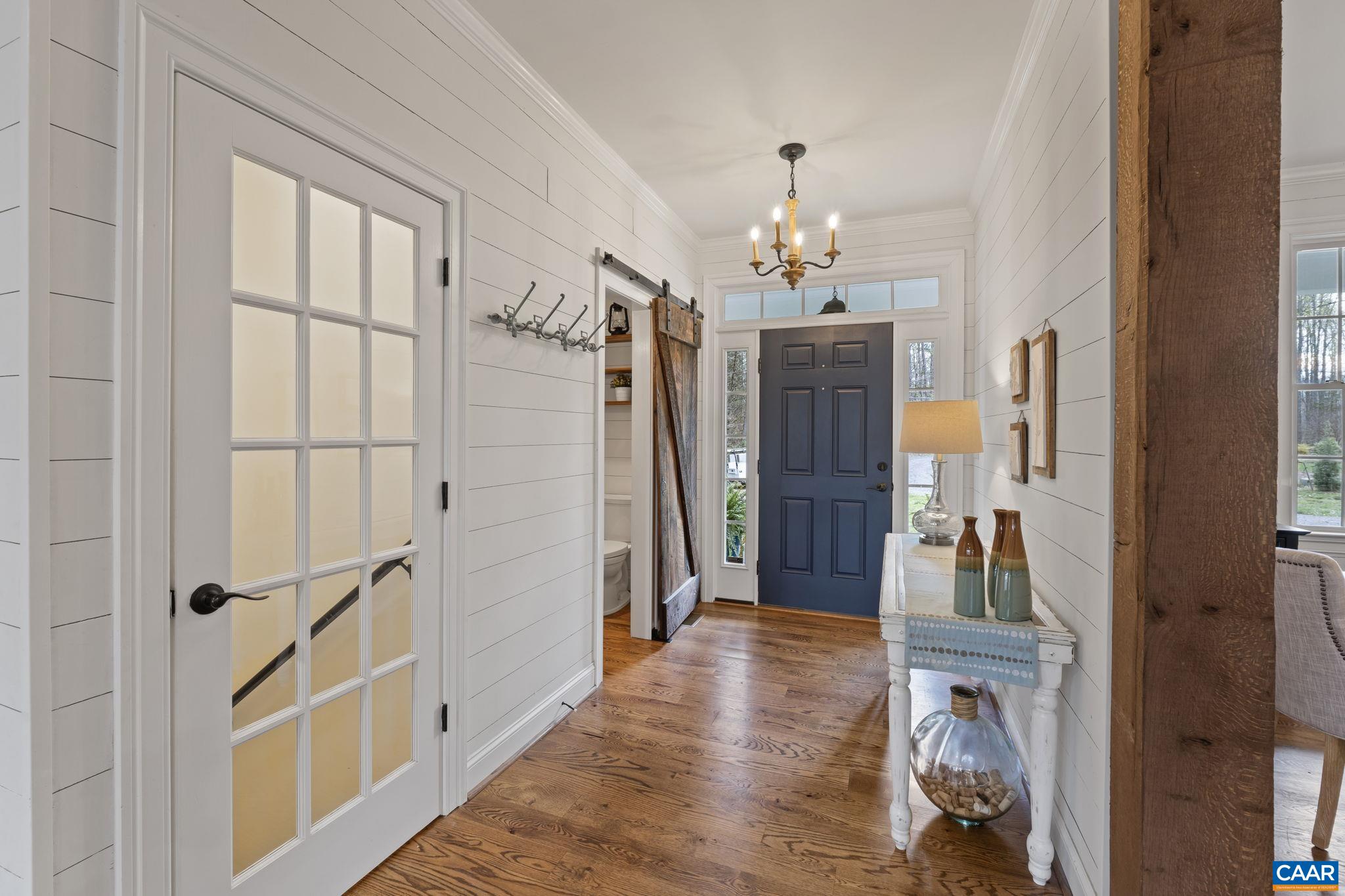 269 DEVON DR