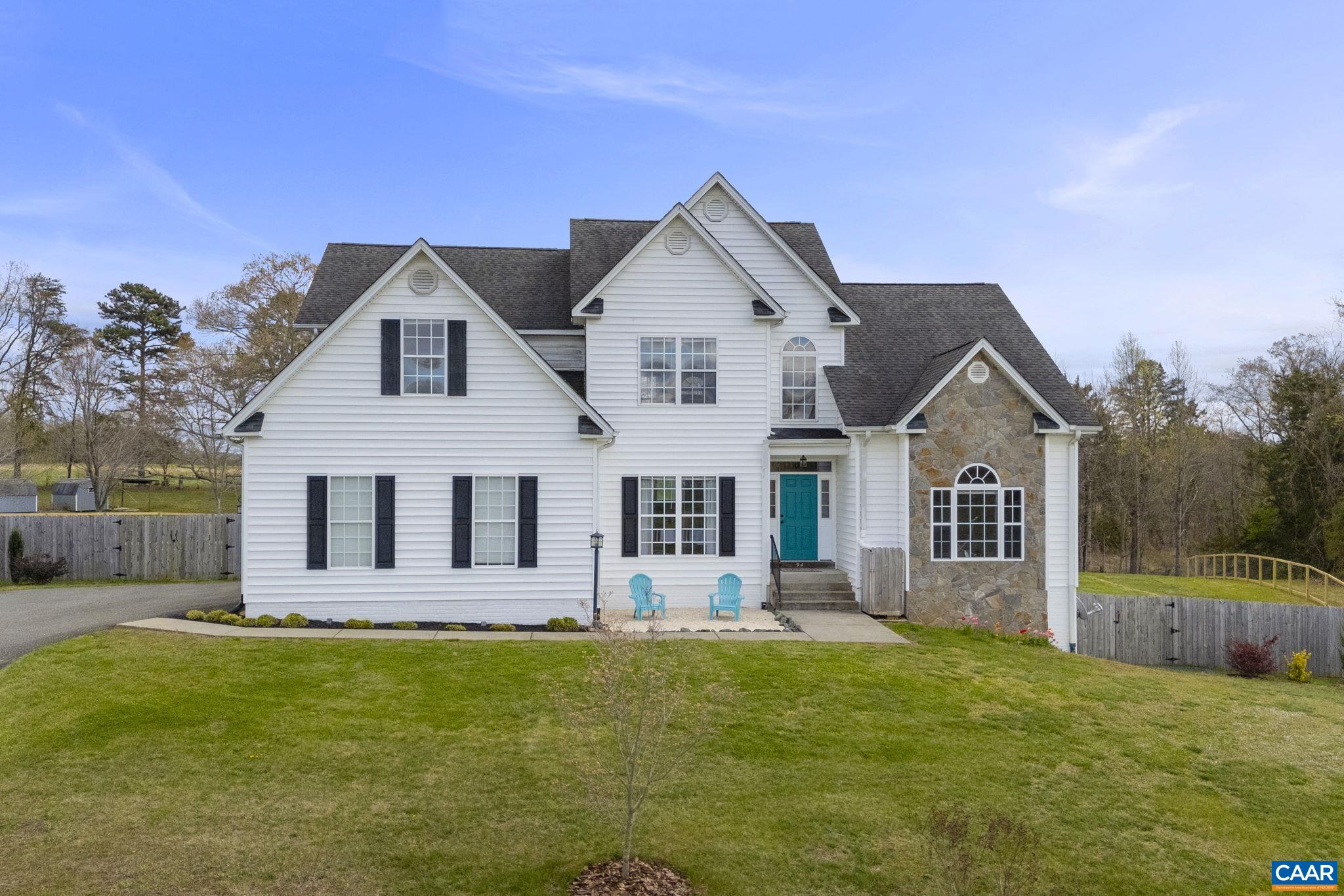 94 HANCOCK DR