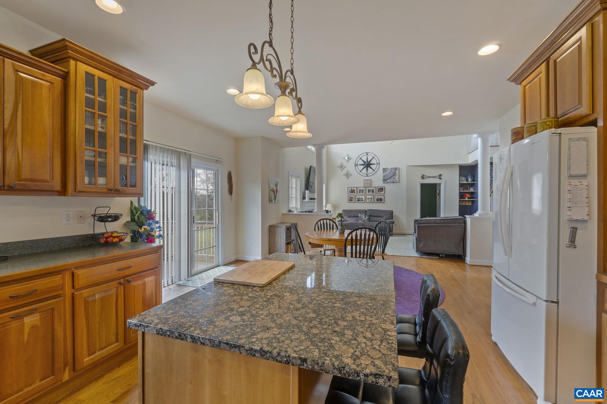 94 HANCOCK DR