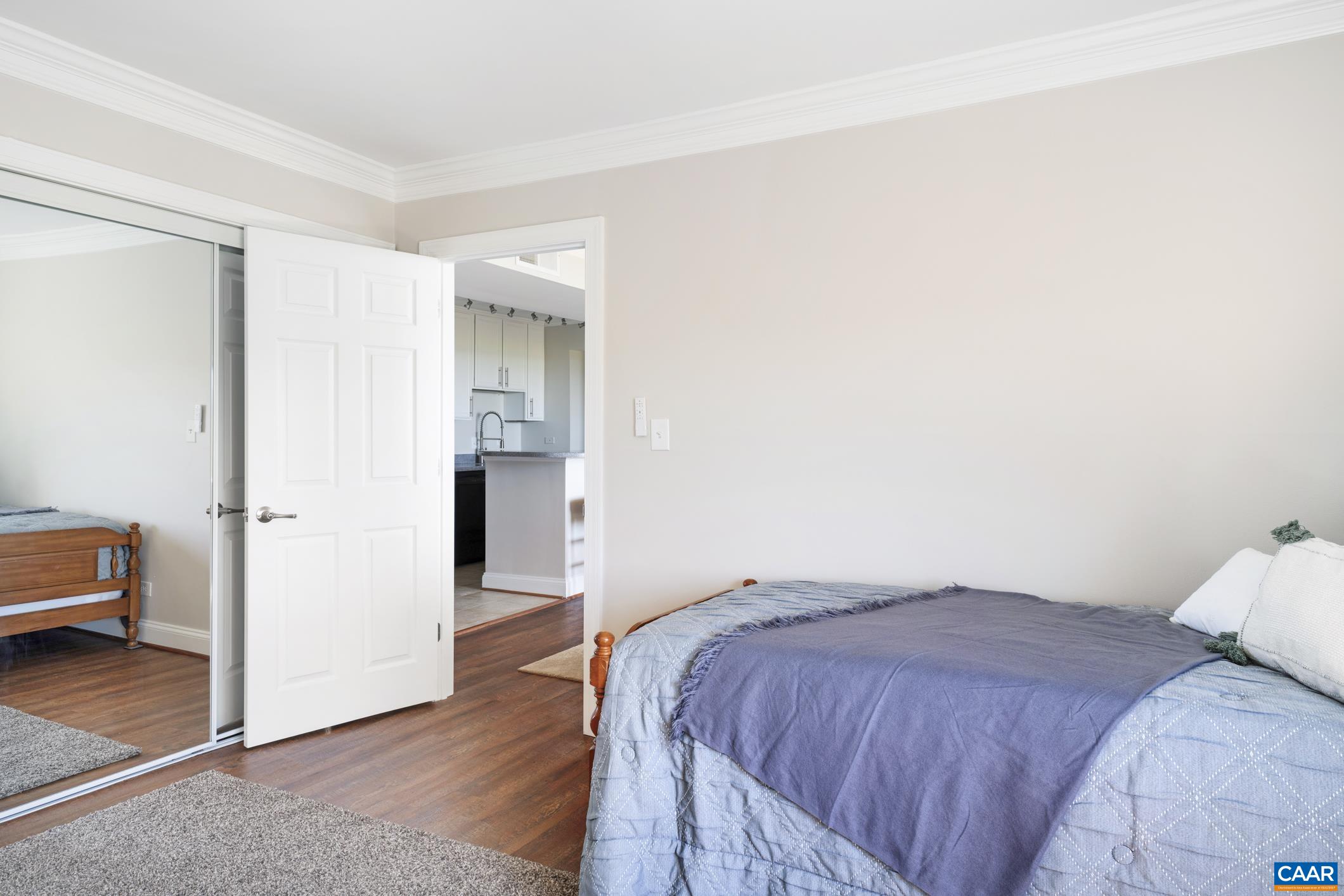 1800 JEFFERSON PARK AVE Unit: PH-F