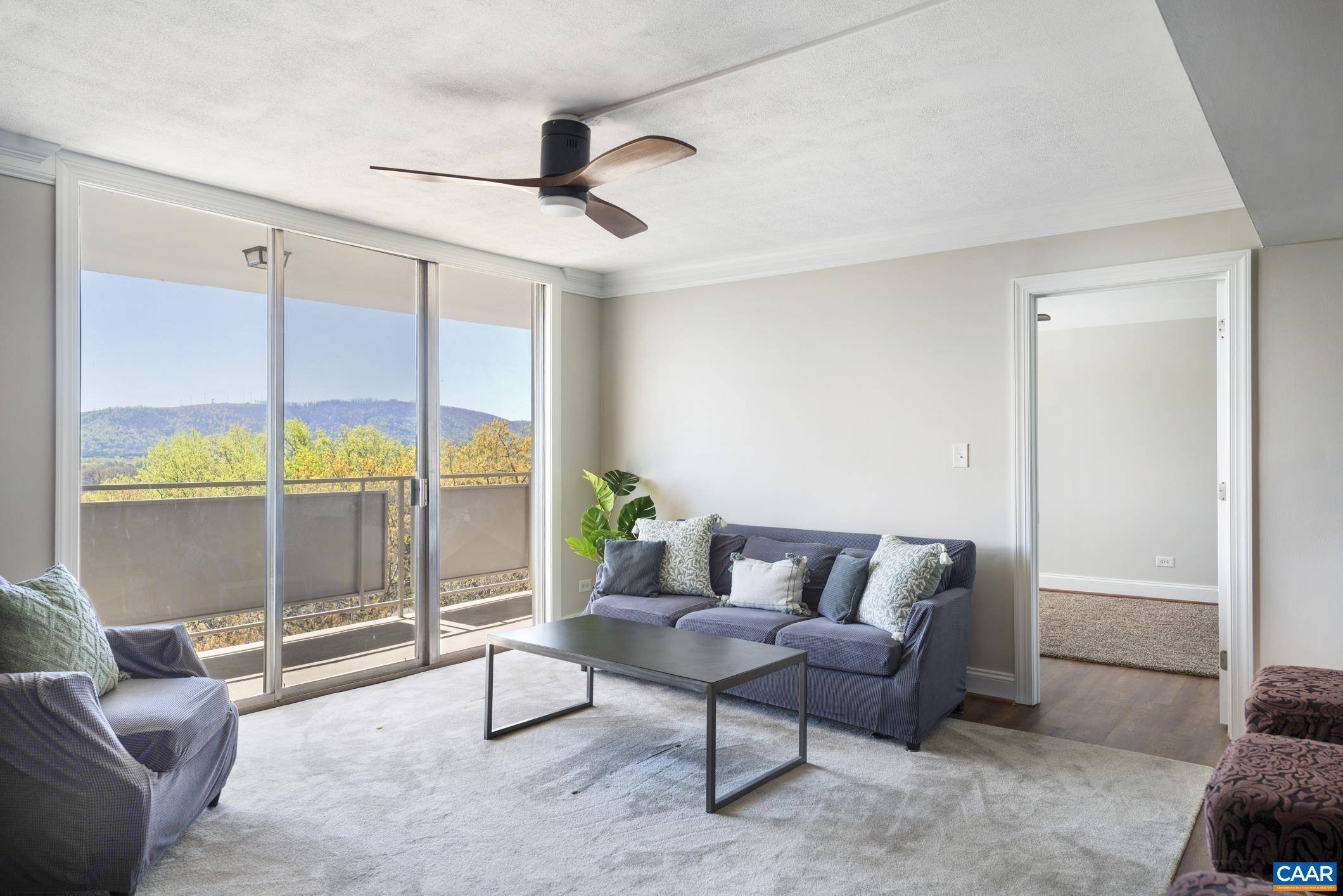 1800 JEFFERSON PARK AVE Unit: PH-F