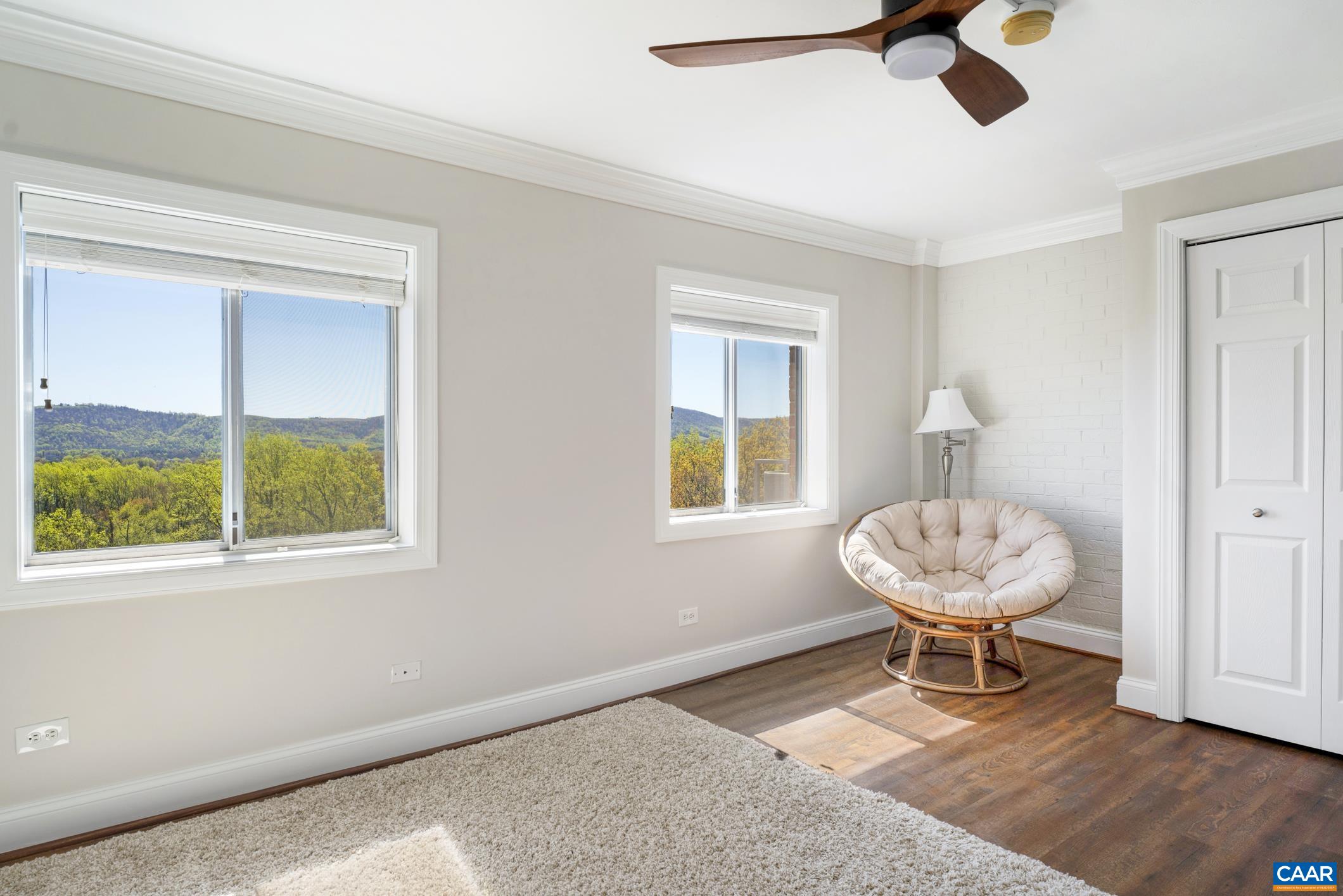 1800 JEFFERSON PARK AVE Unit: PH-F