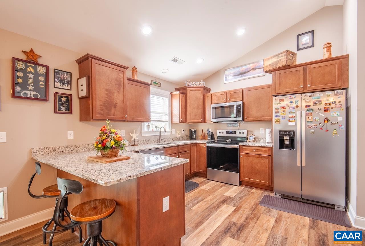 306 STONE ORCHARD DR
