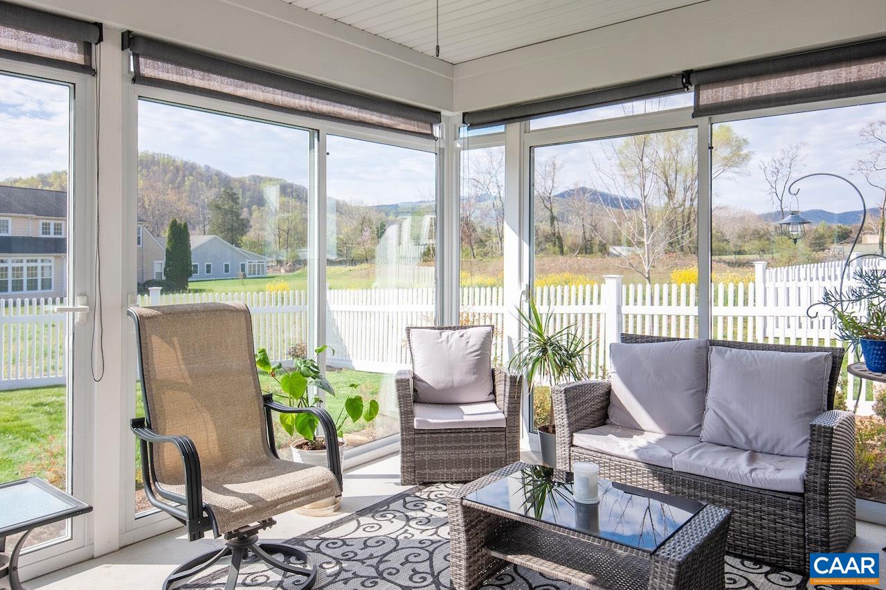 306 STONE ORCHARD DR