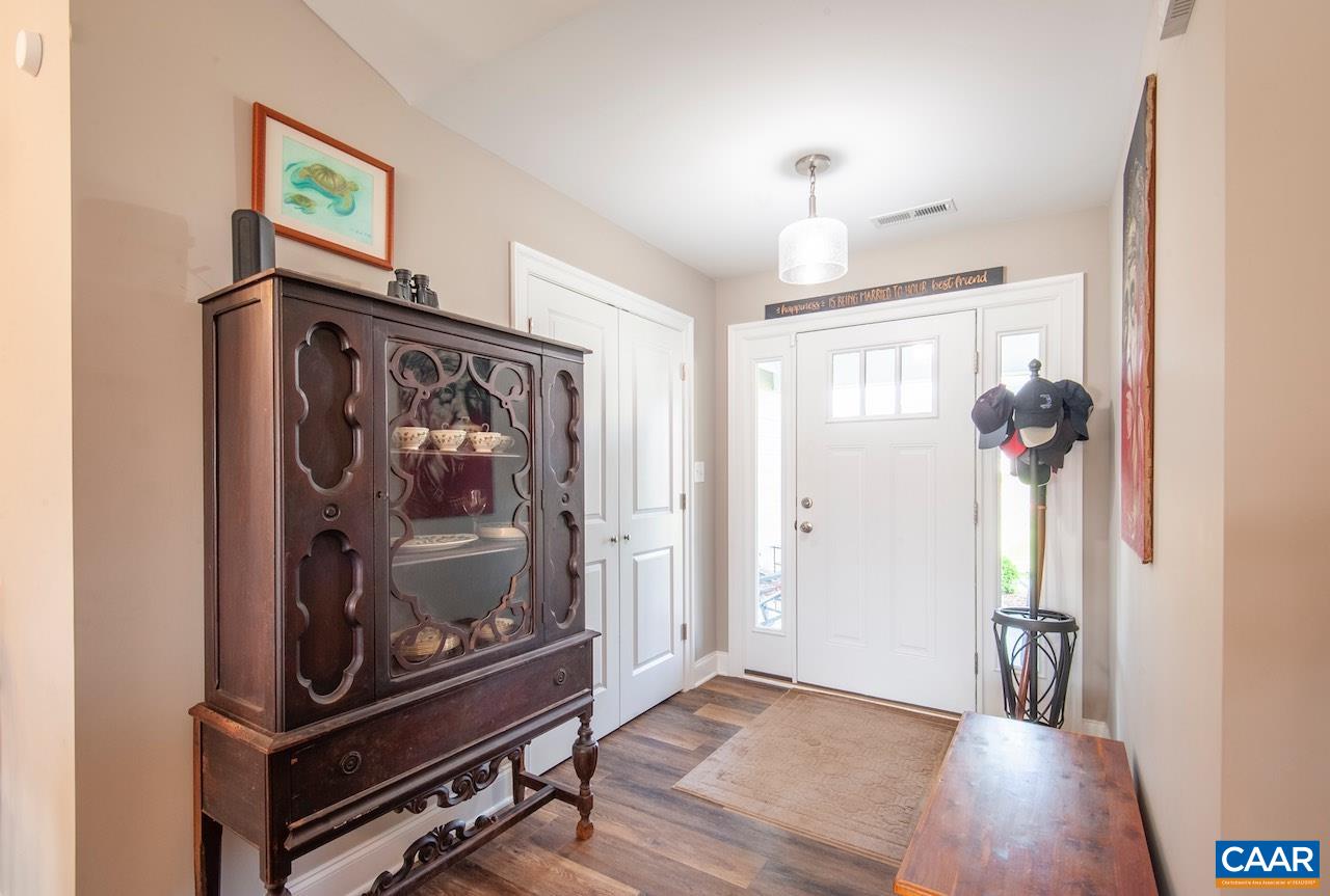 306 STONE ORCHARD DR