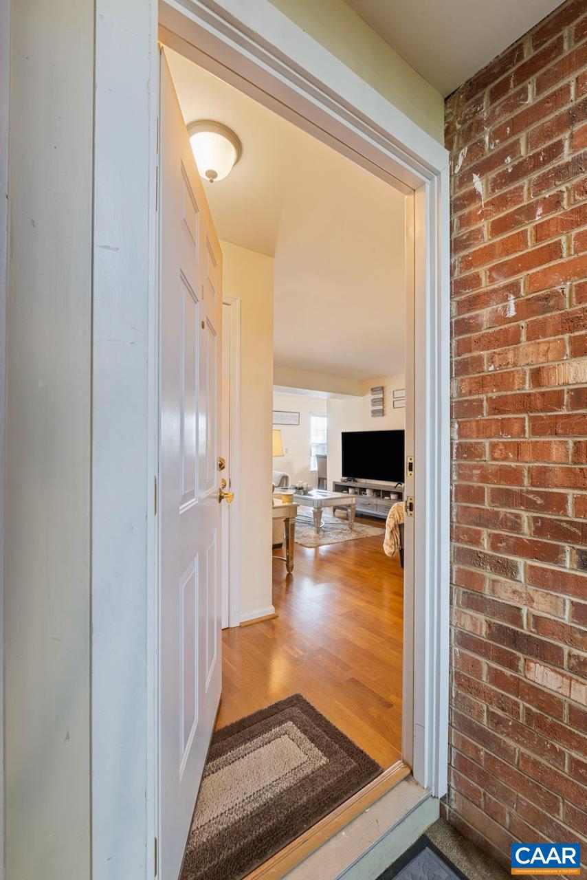 1232 VILLA LN Unit: D