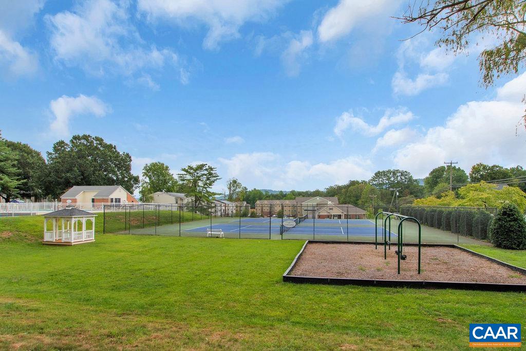 1232 VILLA LN Unit: D