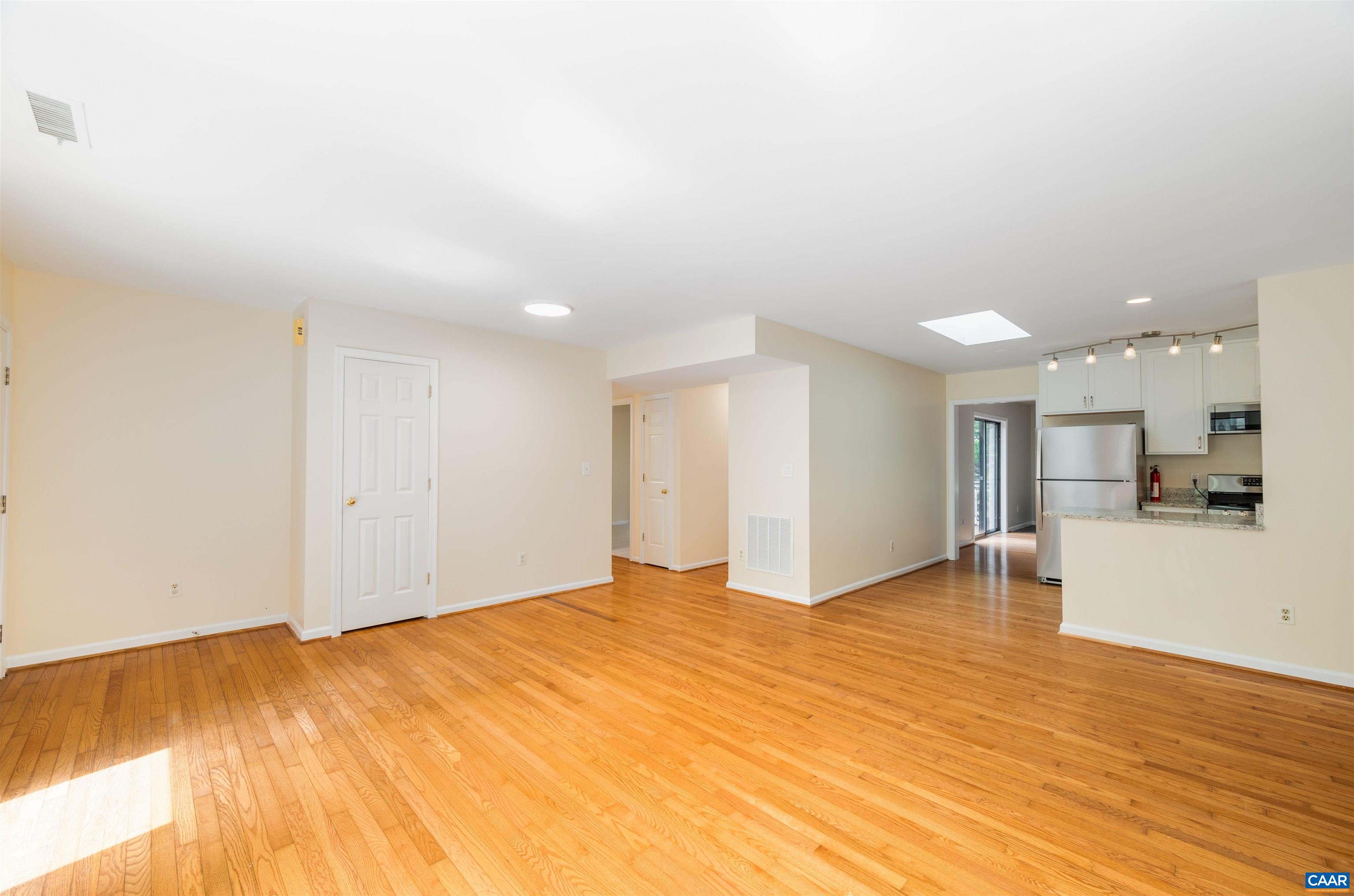 1745 STONEY CREEK DR